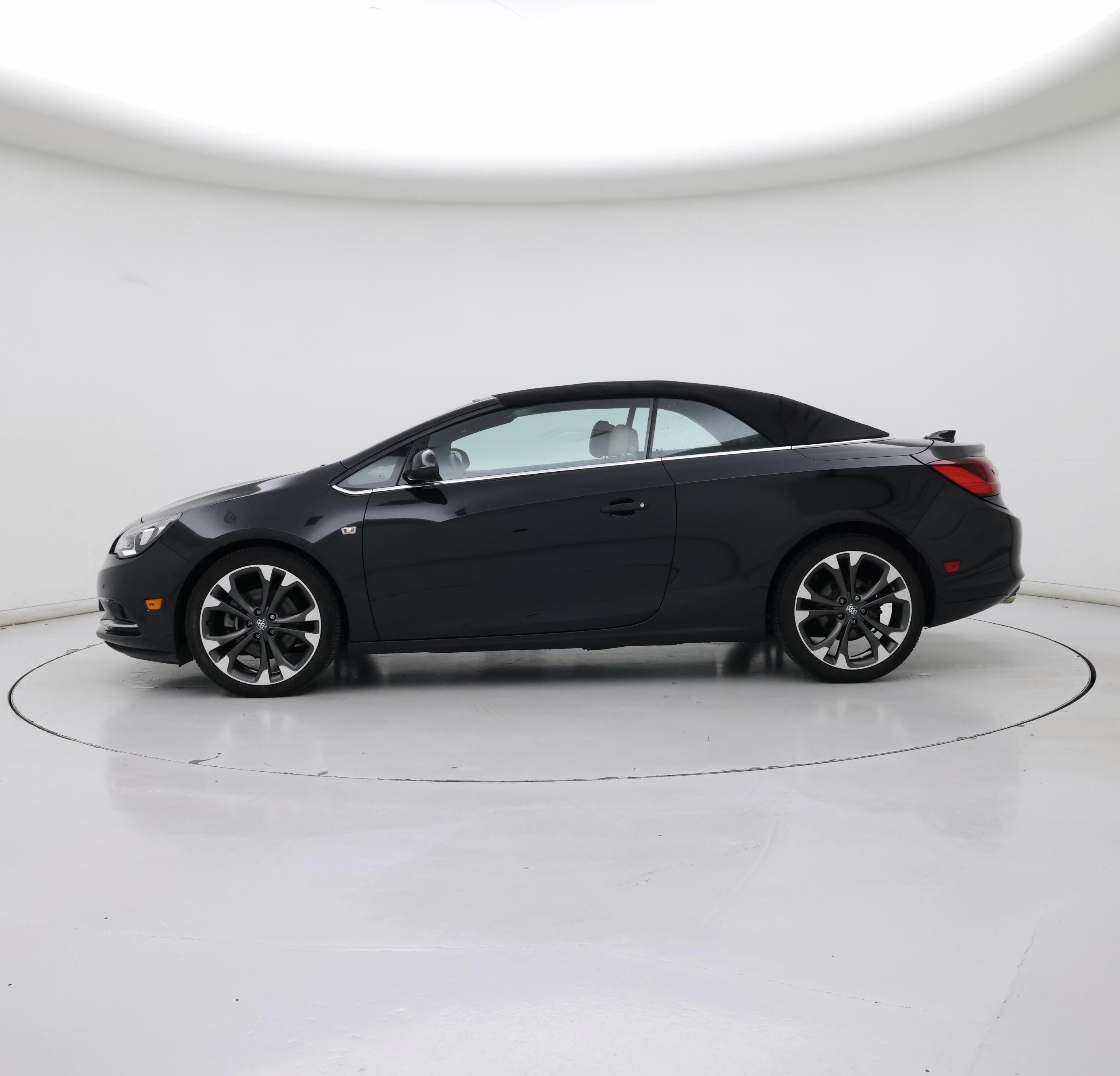 Thumbnail: 2016 Buick Cascada - 3