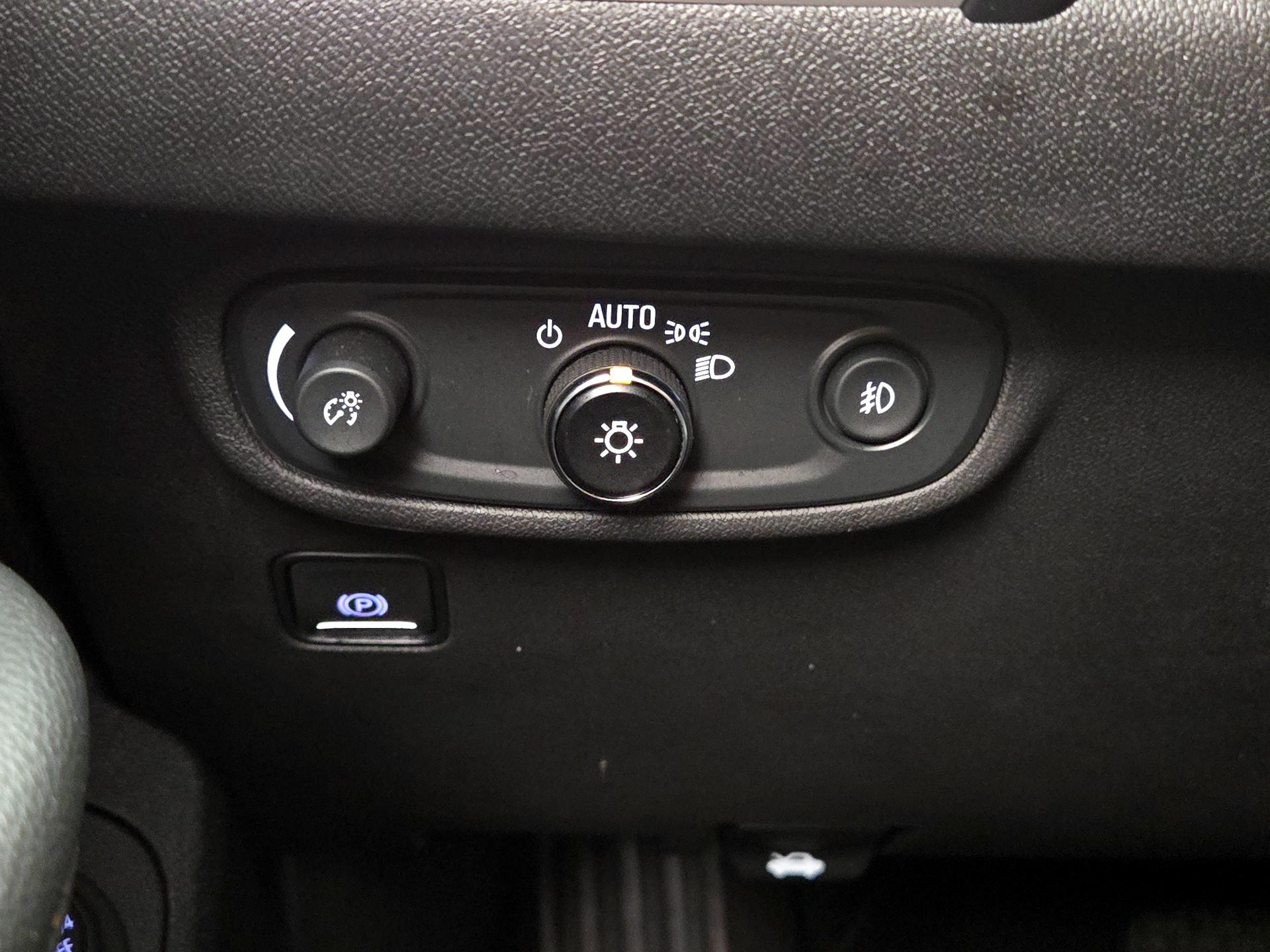 Thumbnail: 2020 GMC Terrain - 13