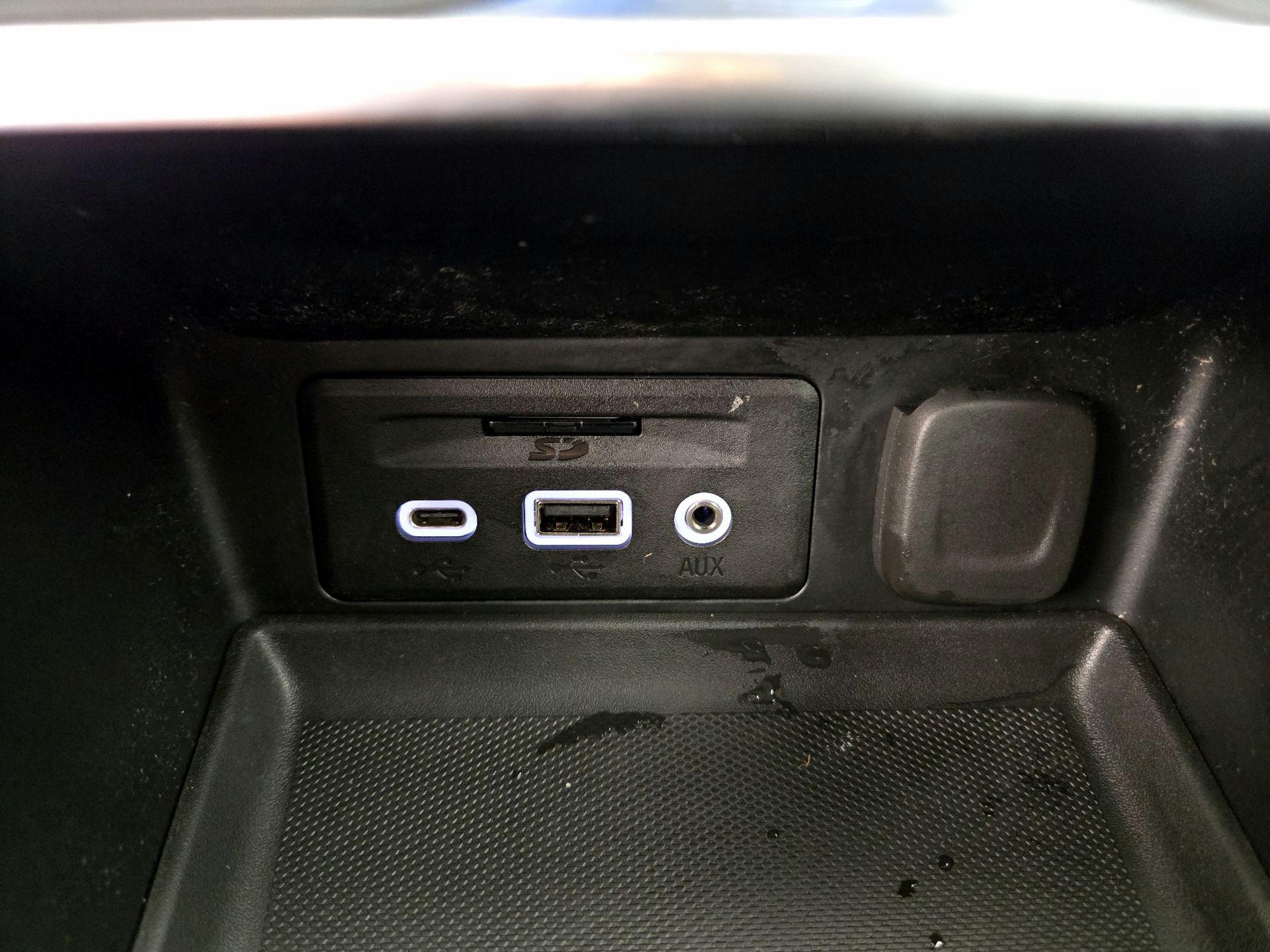 Thumbnail: 2020 GMC Terrain - 18