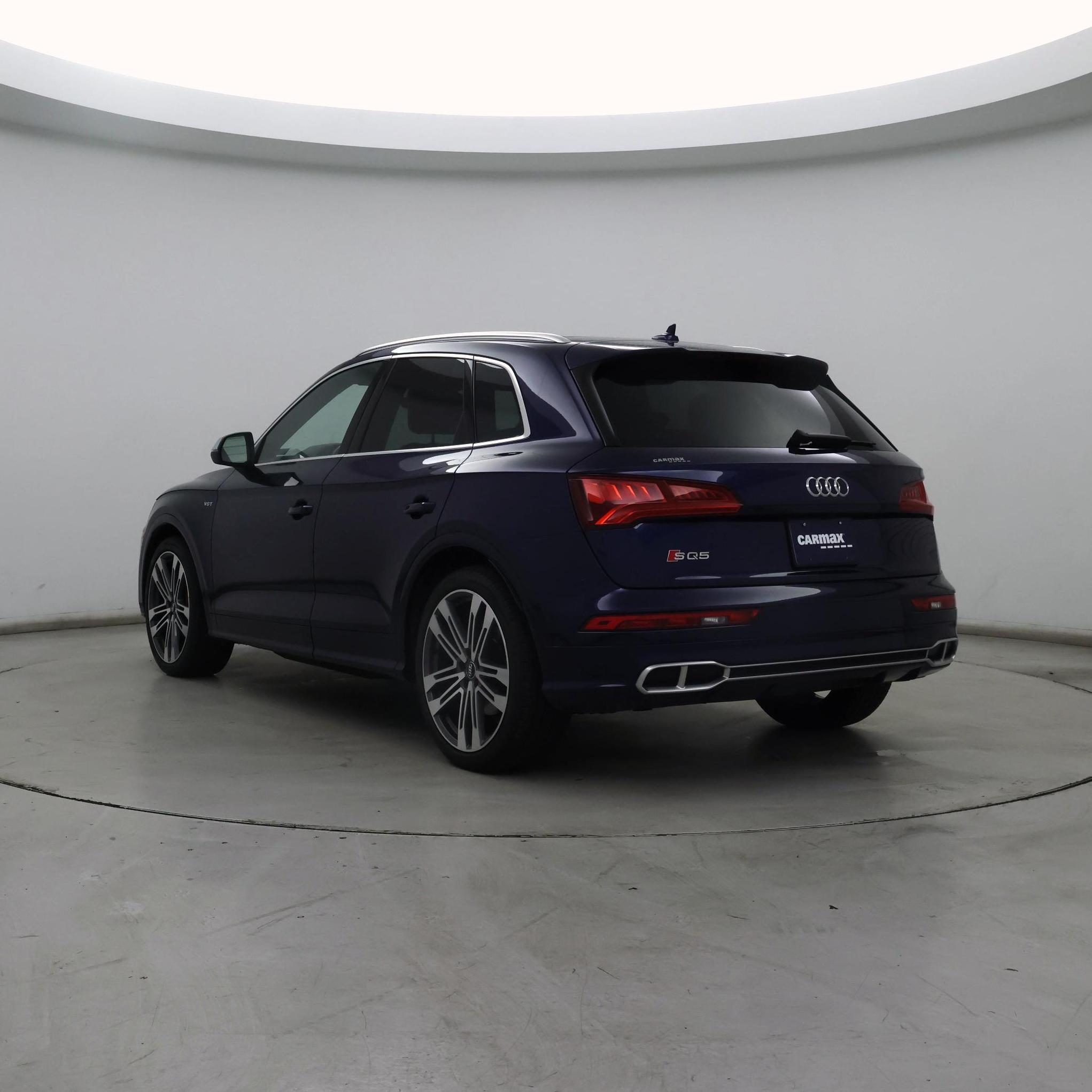 Thumbnail: 2018 Audi SQ5 - 2