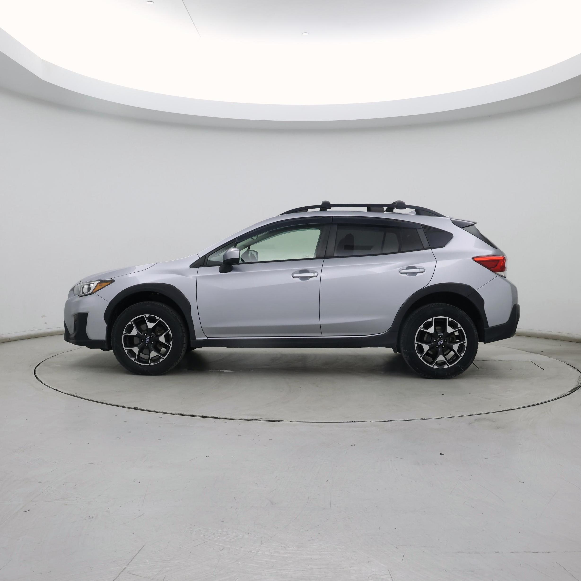 Thumbnail: 2019 Subaru Crosstrek - 3