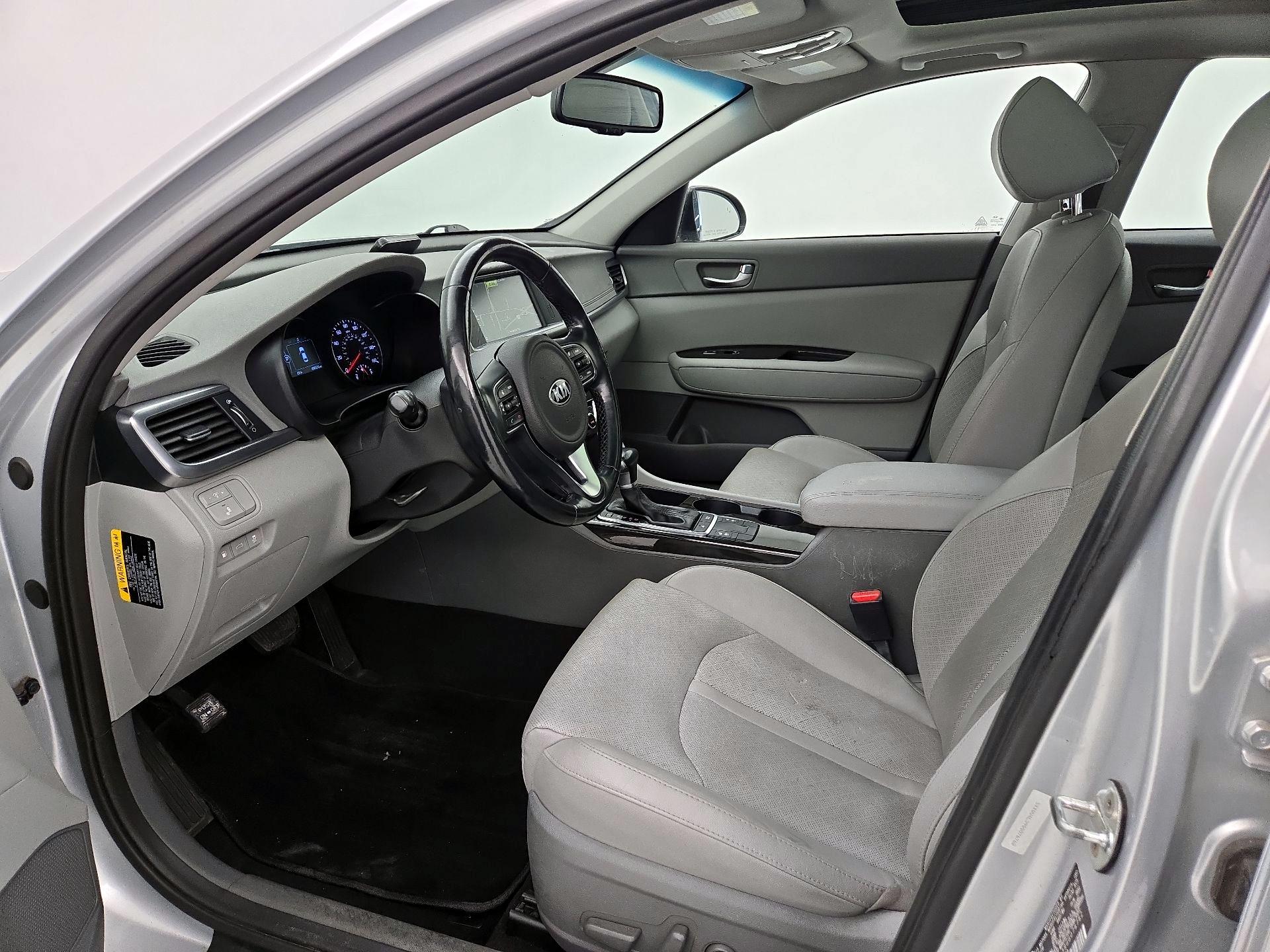 Thumbnail: 2016 Kia Optima - 11