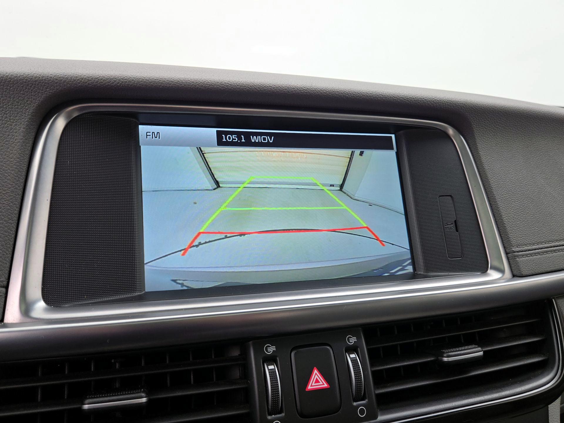 Thumbnail: 2016 Kia Optima - 15