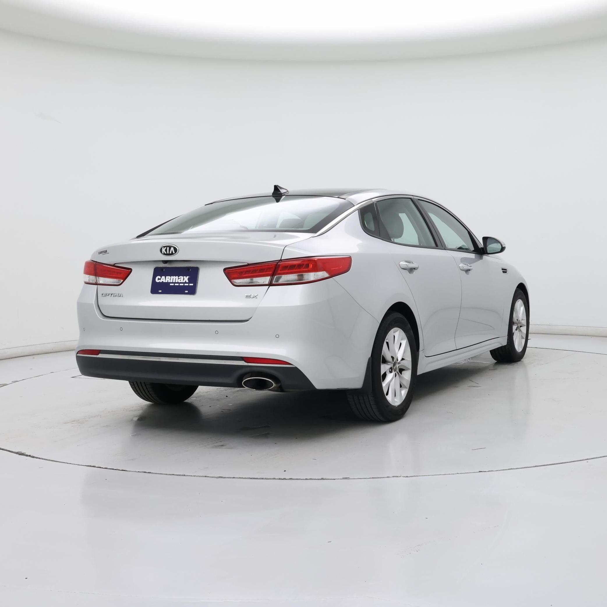 Thumbnail: 2016 Kia Optima - 8