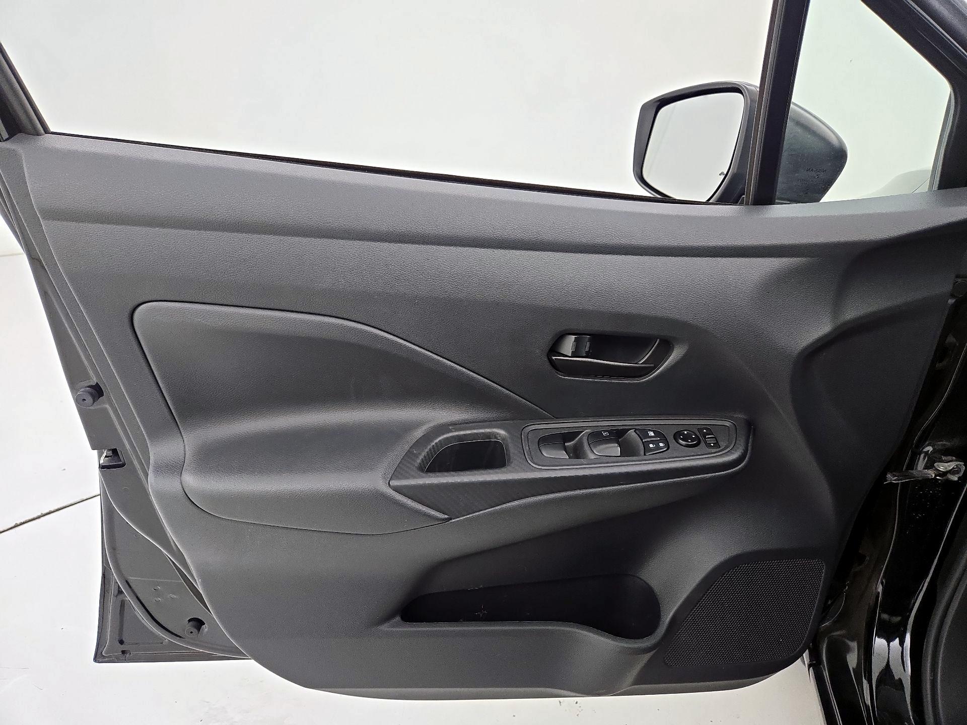 Thumbnail: 2021 Nissan Versa - 12