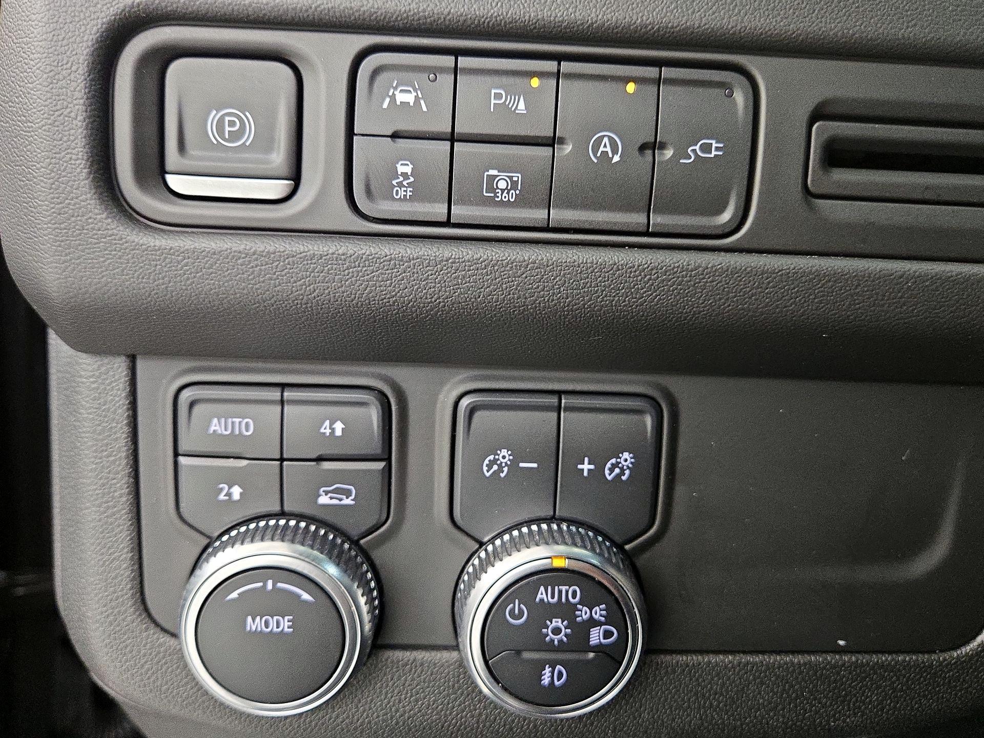 Thumbnail: 2022 GMC Yukon XL - 13