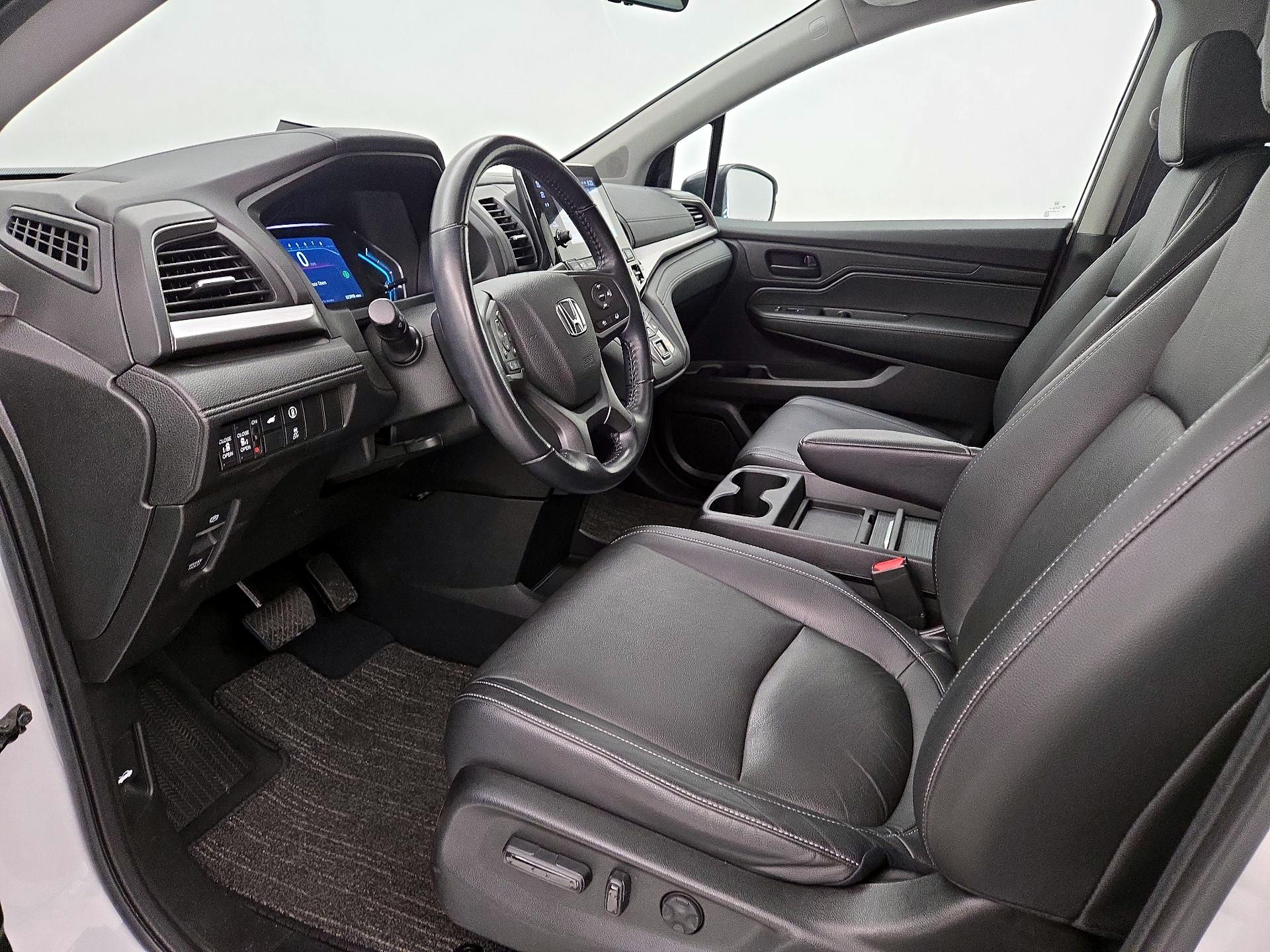 Thumbnail: 2022 Honda Odyssey - 11