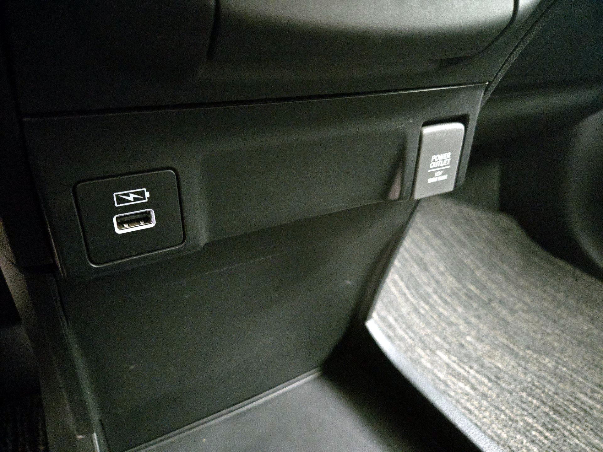 Thumbnail: 2022 Honda Odyssey - 18