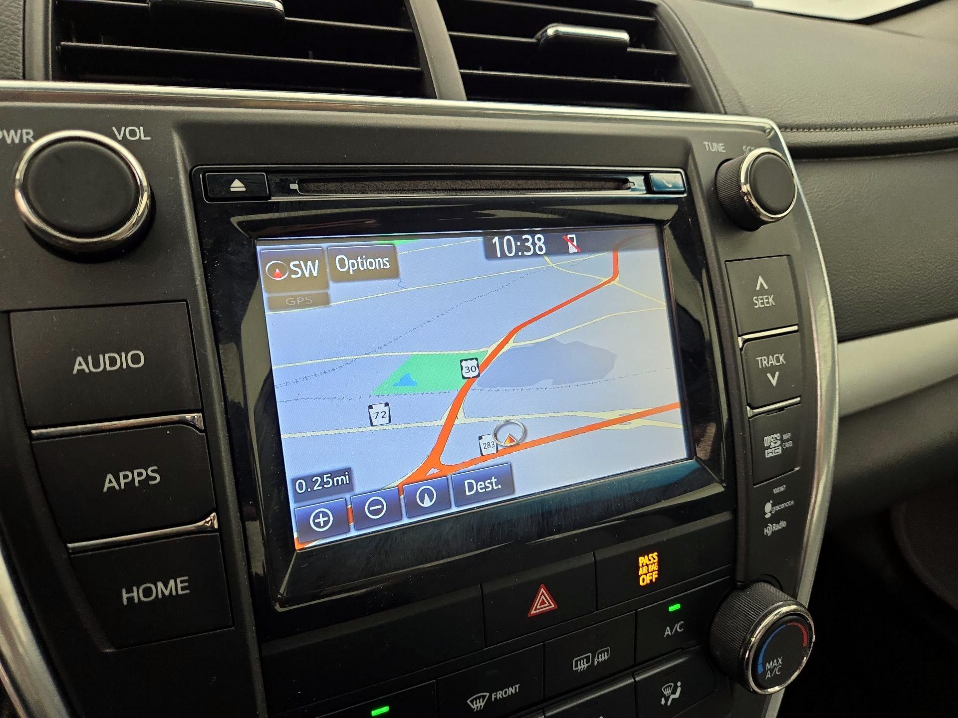 Thumbnail: 2015 Toyota Camry - 14