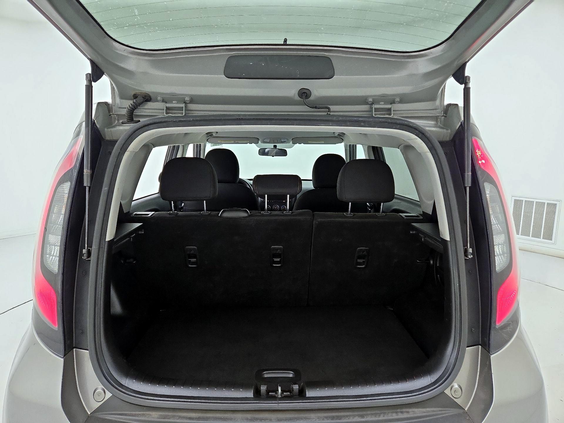 Thumbnail: 2014 Kia Soul - 18