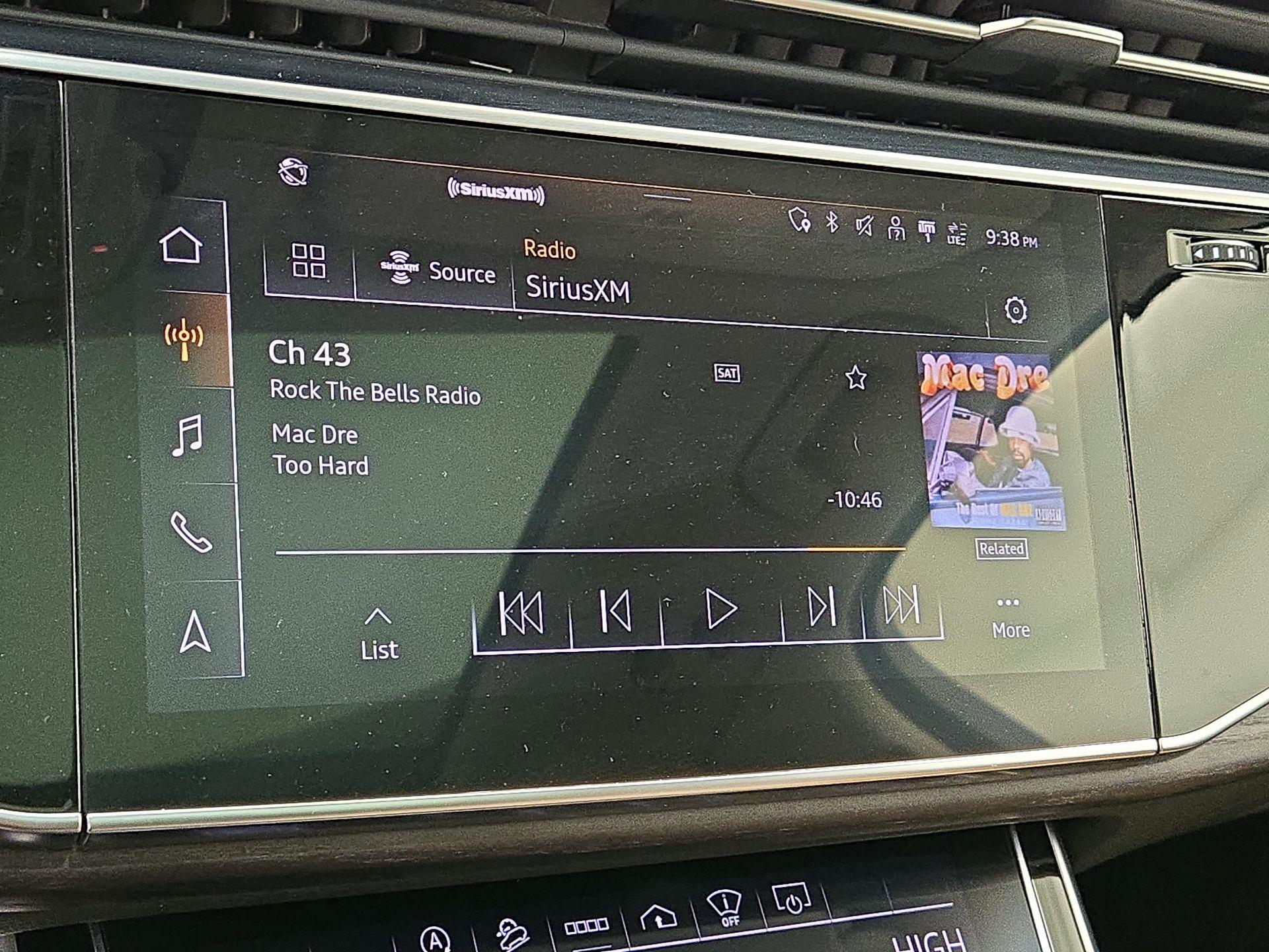 Thumbnail: 2021 Audi Q7 - 15