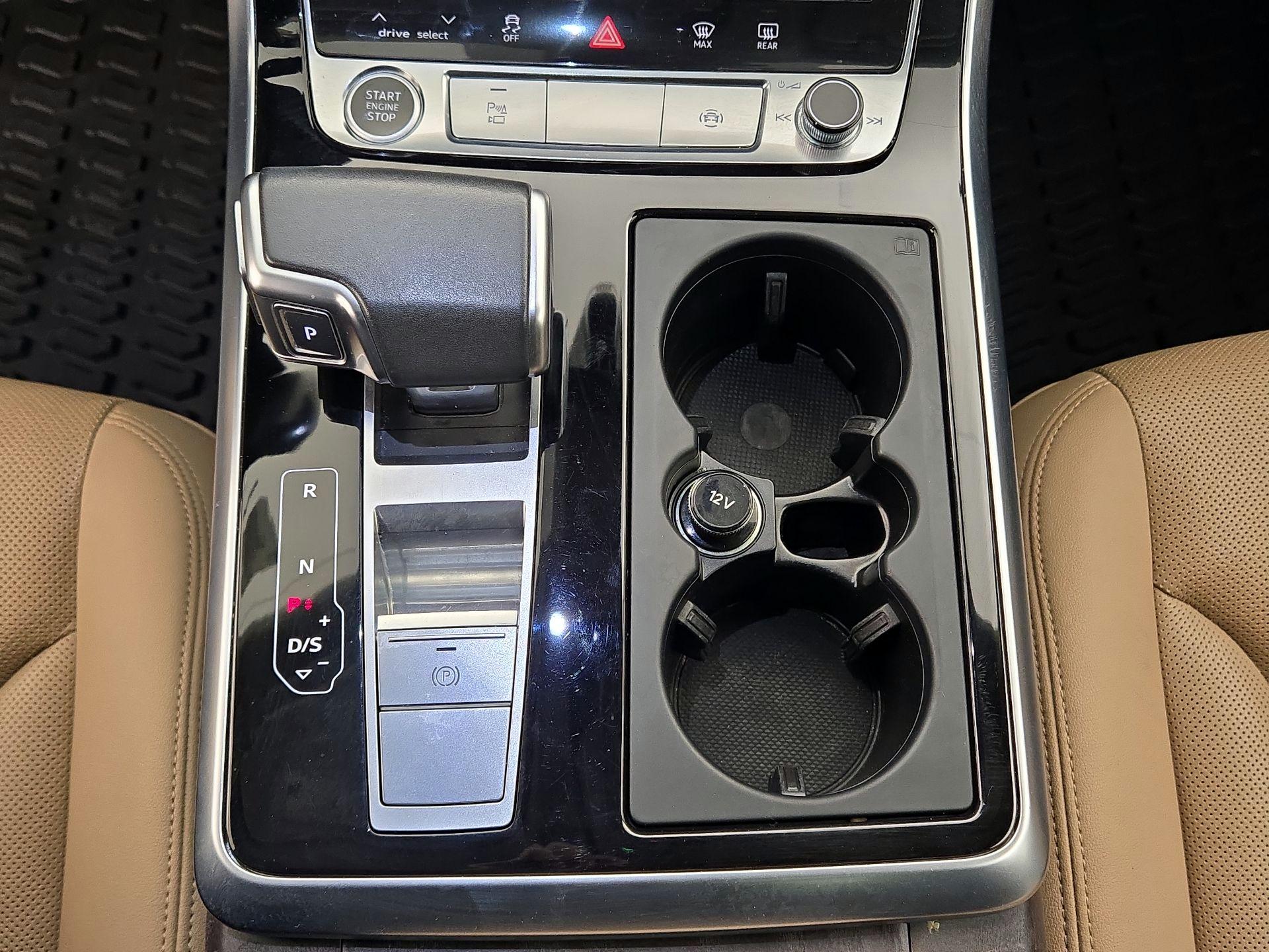 Thumbnail: 2021 Audi Q7 - 17