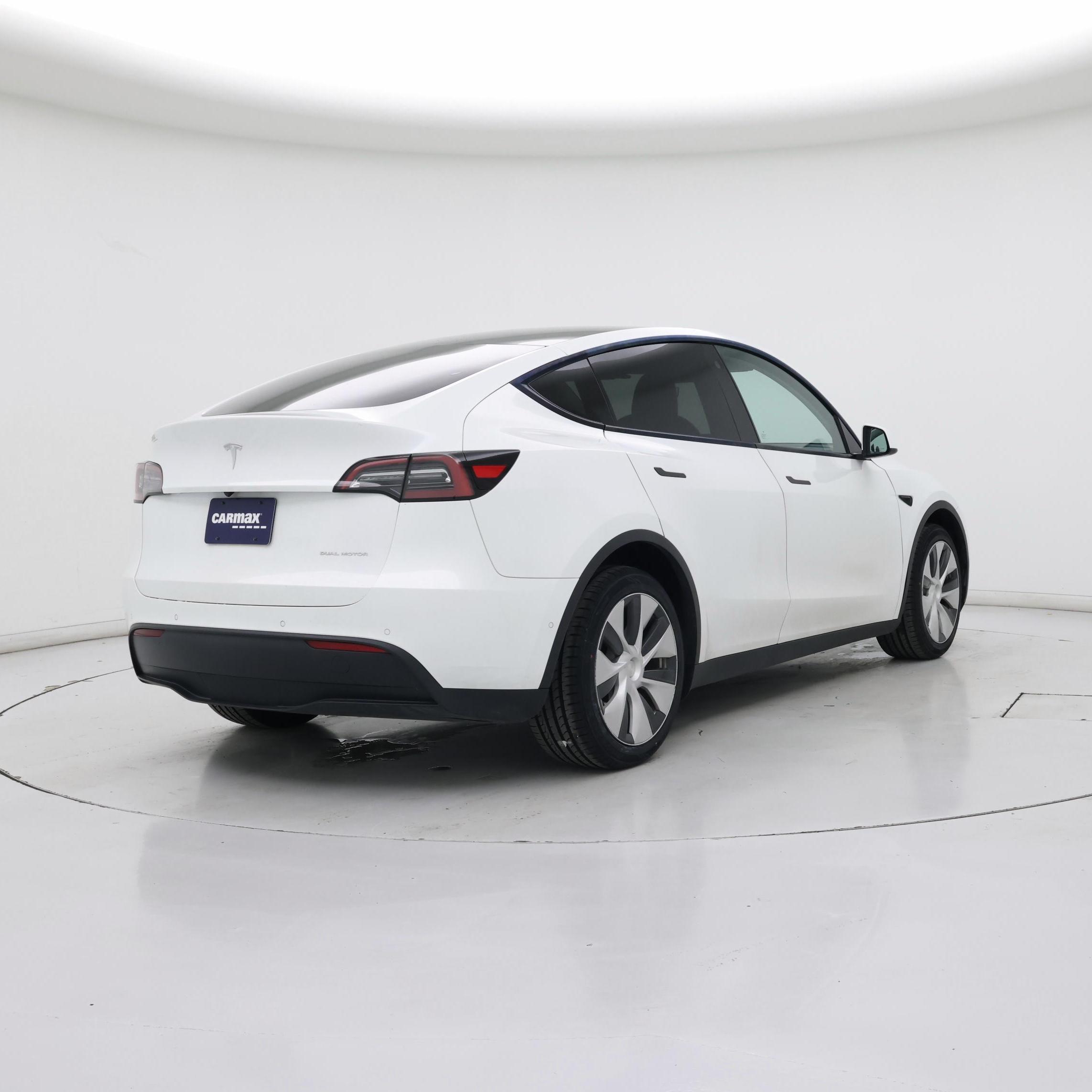 Thumbnail: 2022 Tesla Model Y - 8