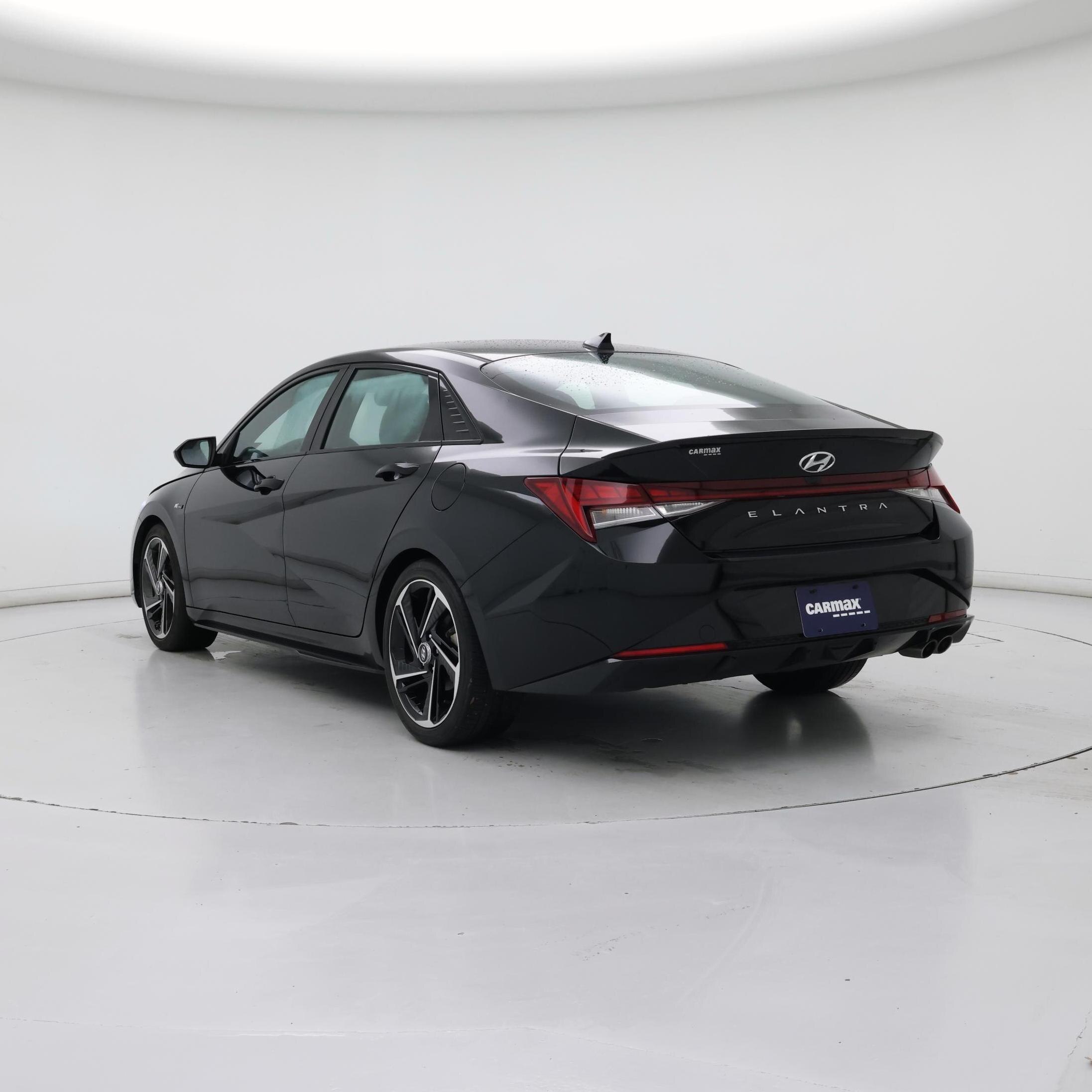 Thumbnail: 2023 Hyundai Elantra - 2