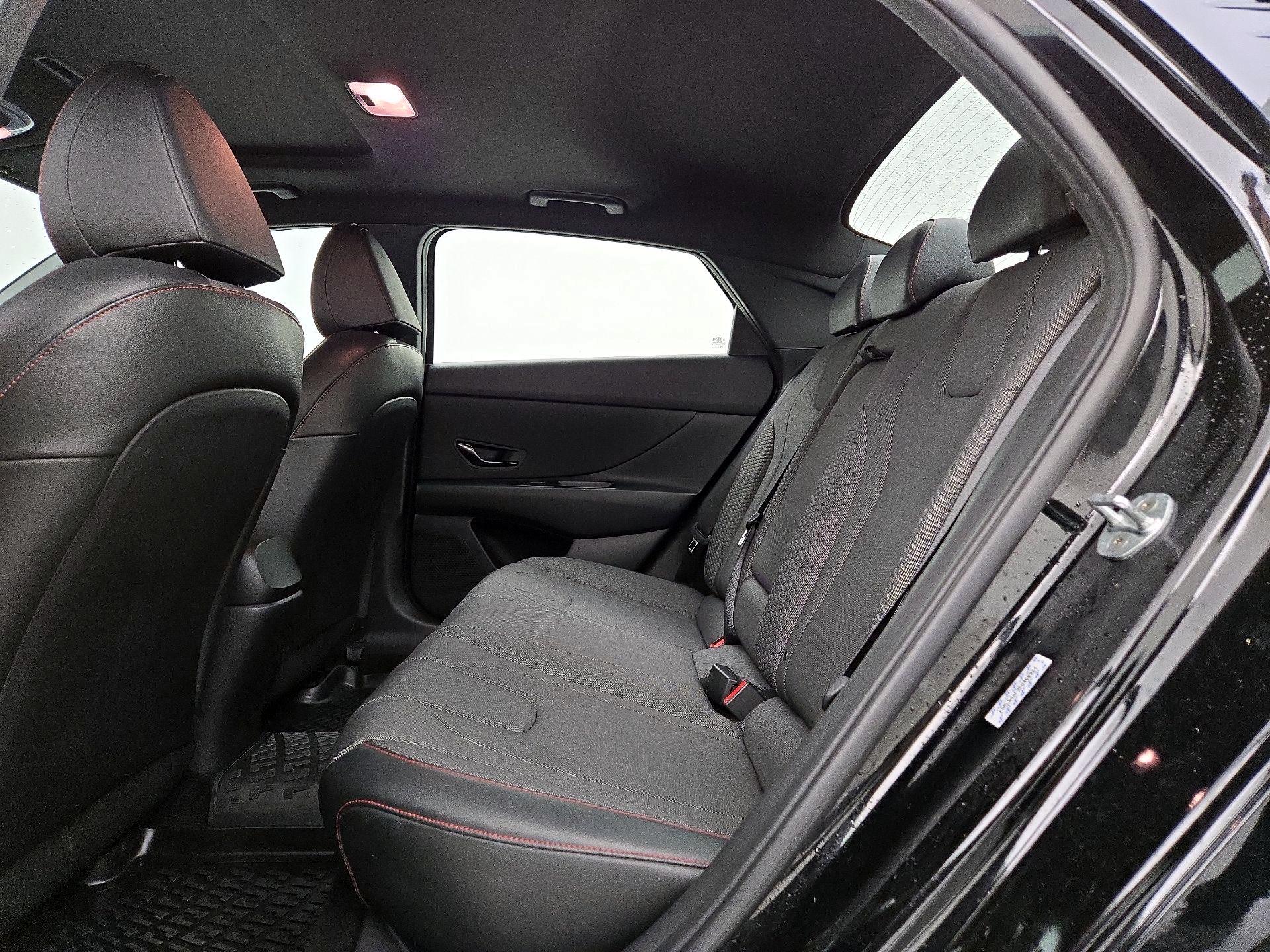 Thumbnail: 2023 Hyundai Elantra - 20