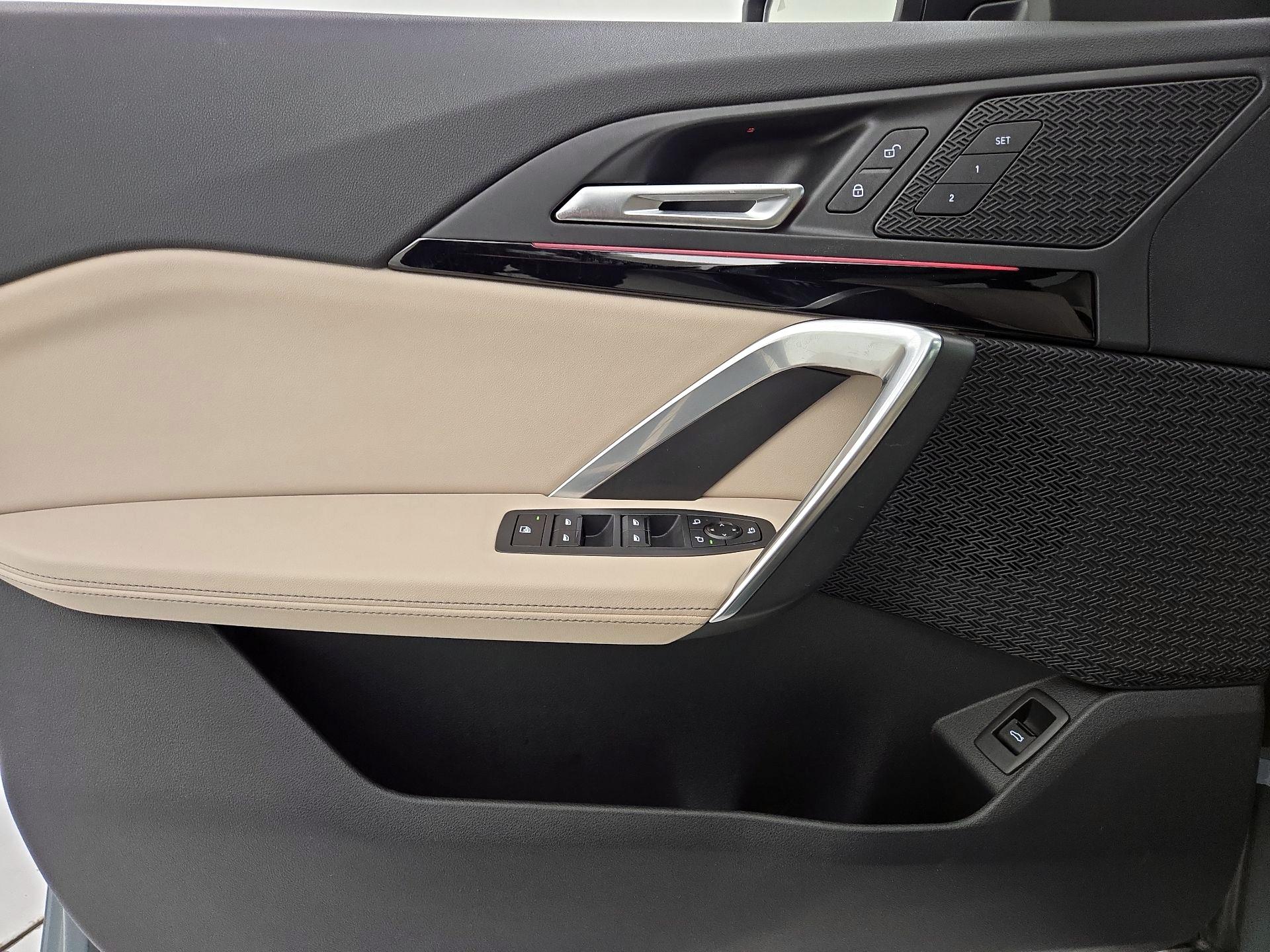 Thumbnail: 2023 BMW X1 - 12