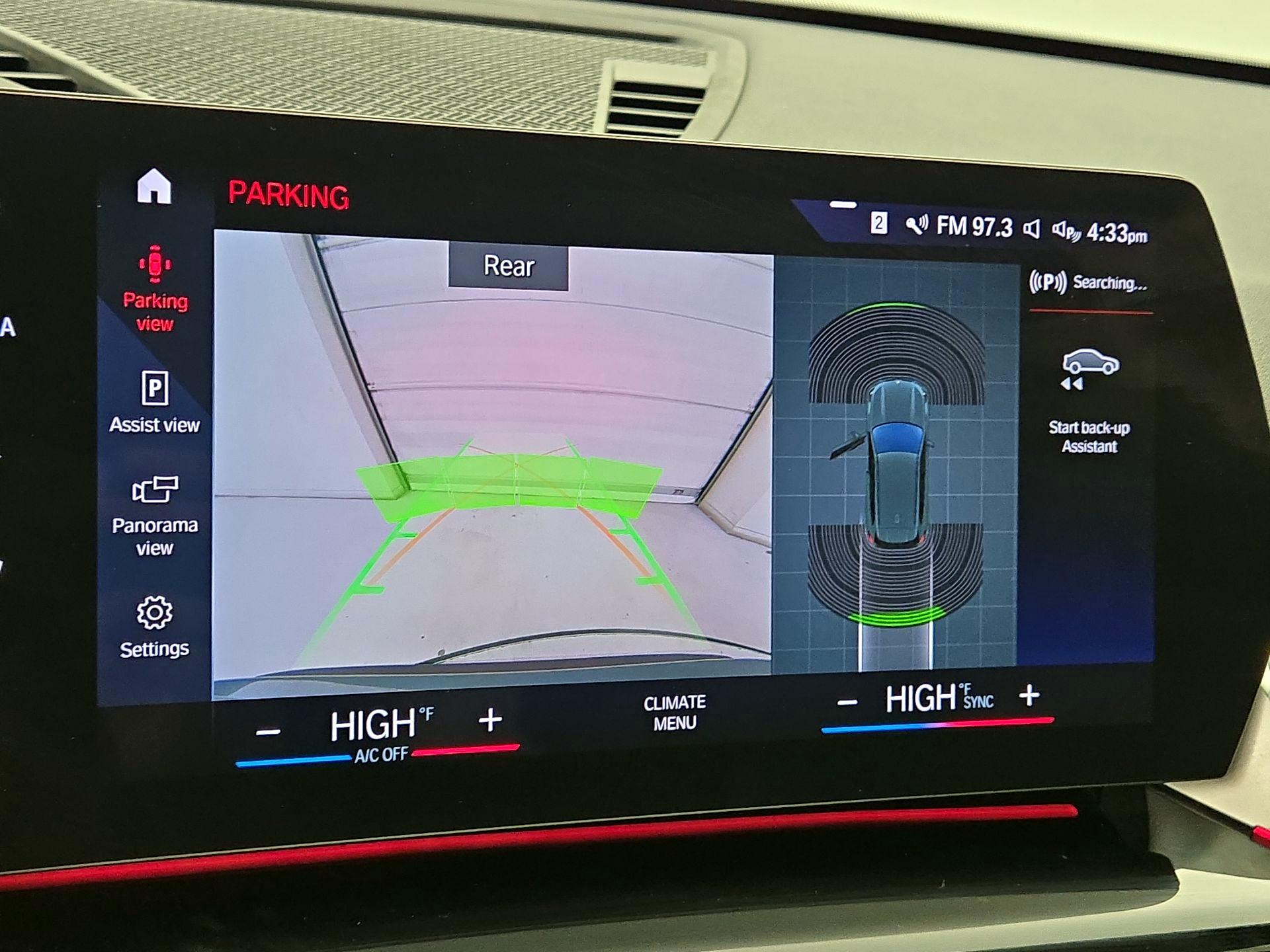 Thumbnail: 2023 BMW X1 - 14