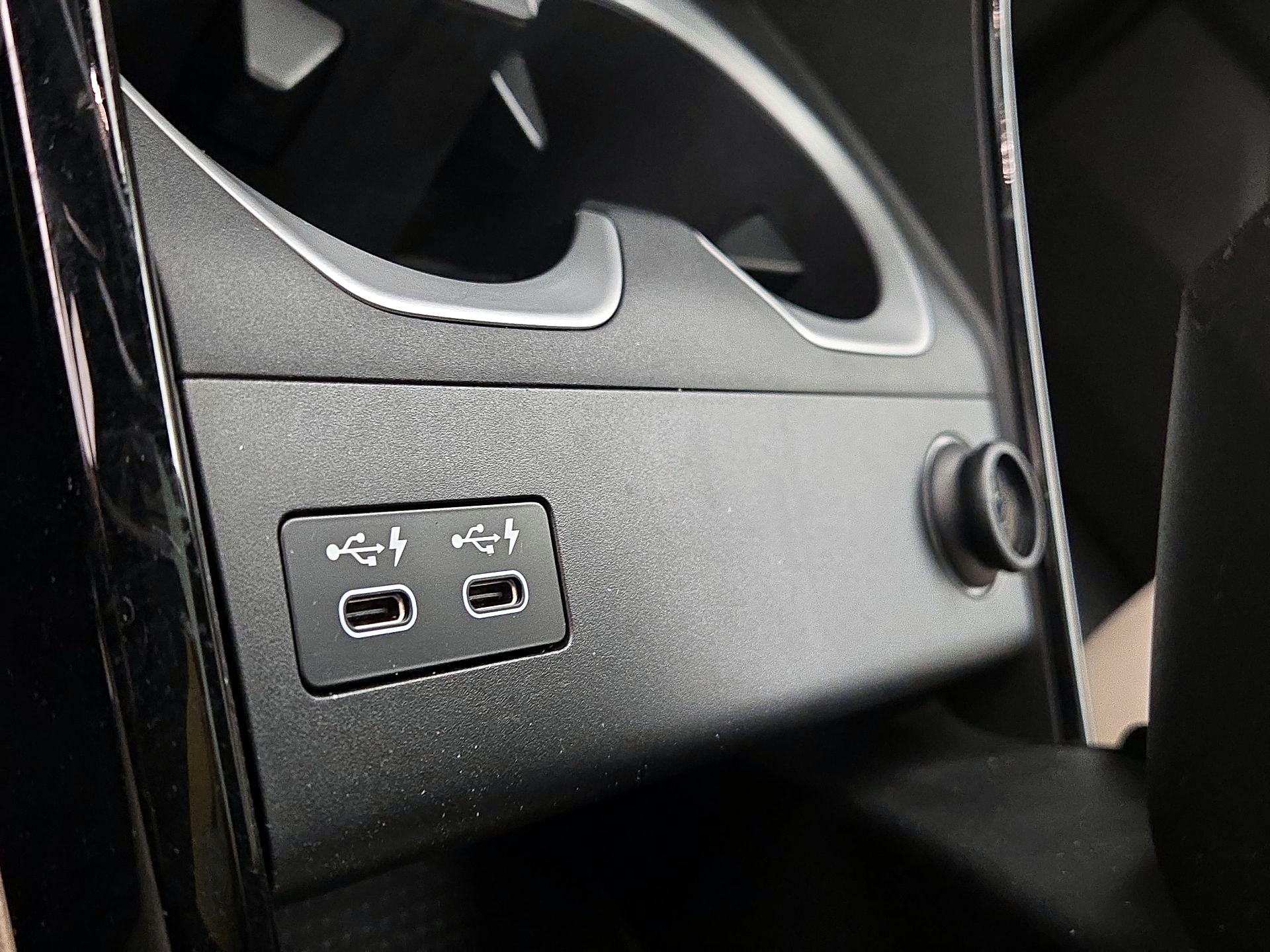 Thumbnail: 2023 BMW X1 - 18