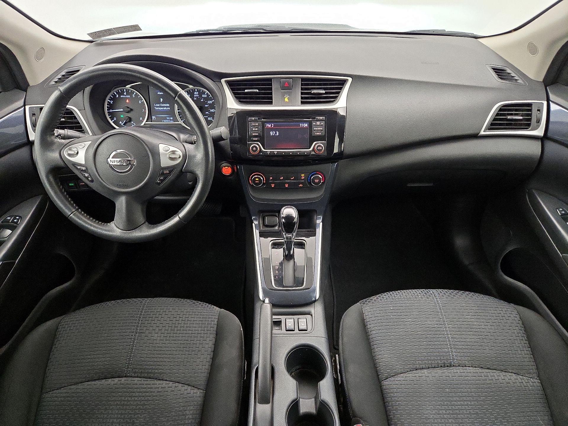 Thumbnail: 2017 Nissan Sentra - 9