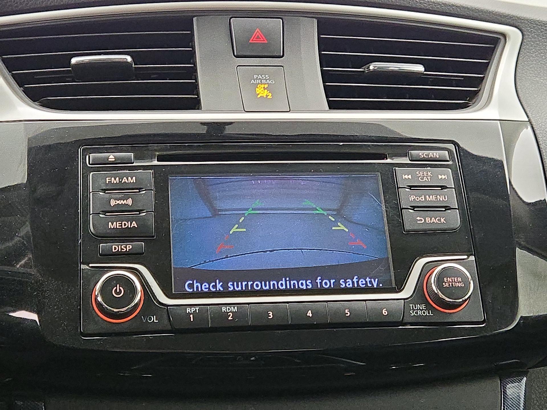 Thumbnail: 2017 Nissan Sentra - 14