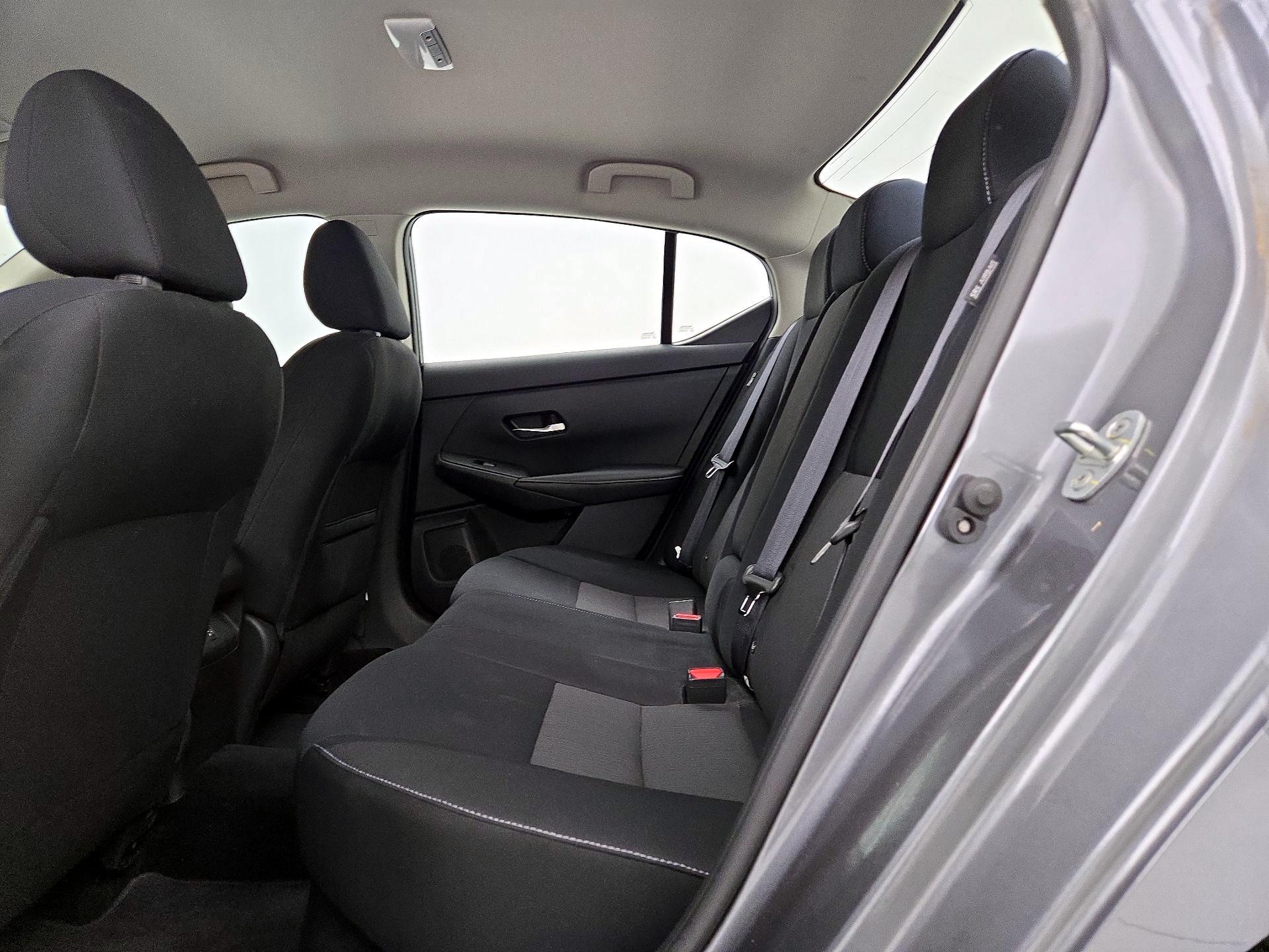 Thumbnail: 2022 Nissan Sentra - 18