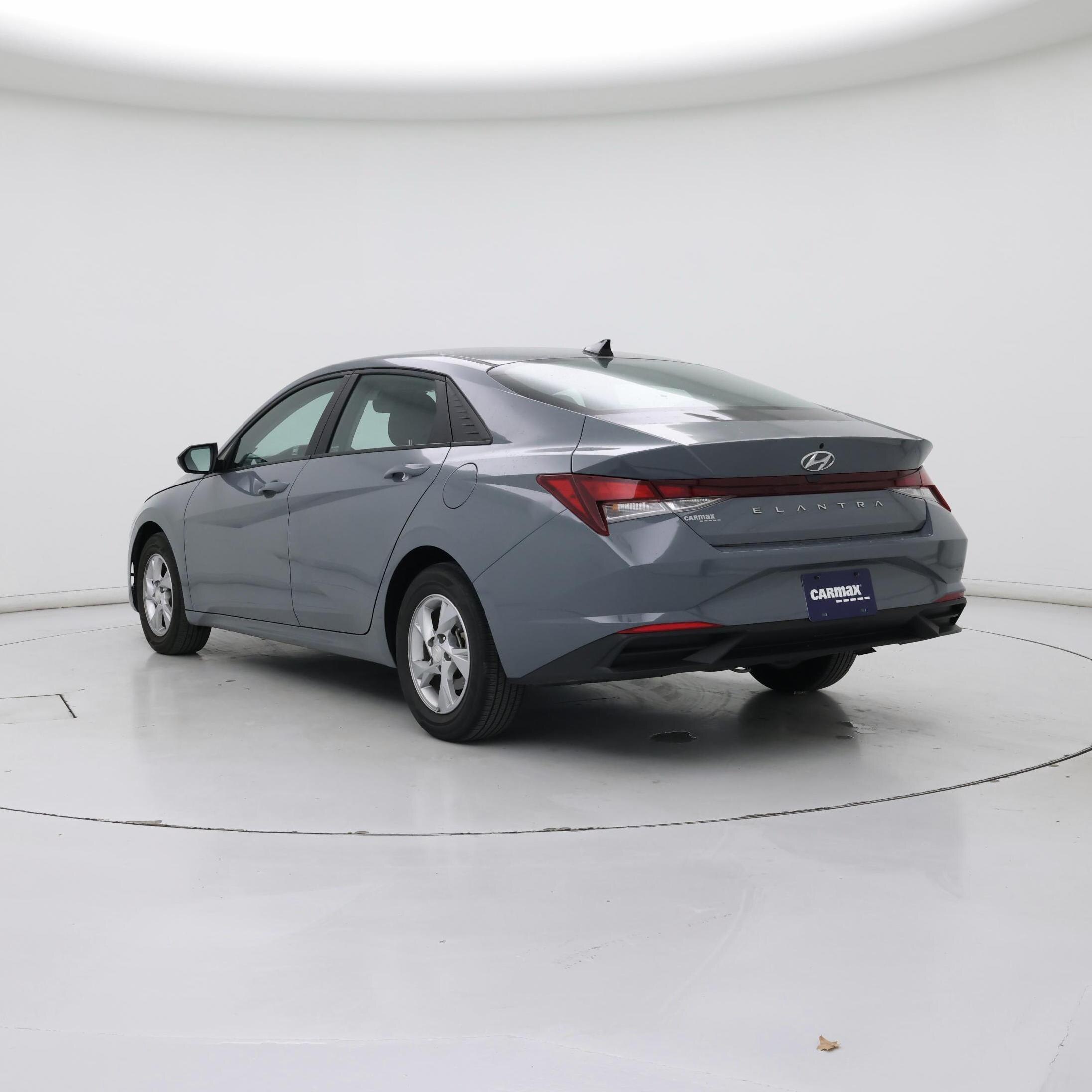 Thumbnail: 2021 Hyundai Elantra - 2