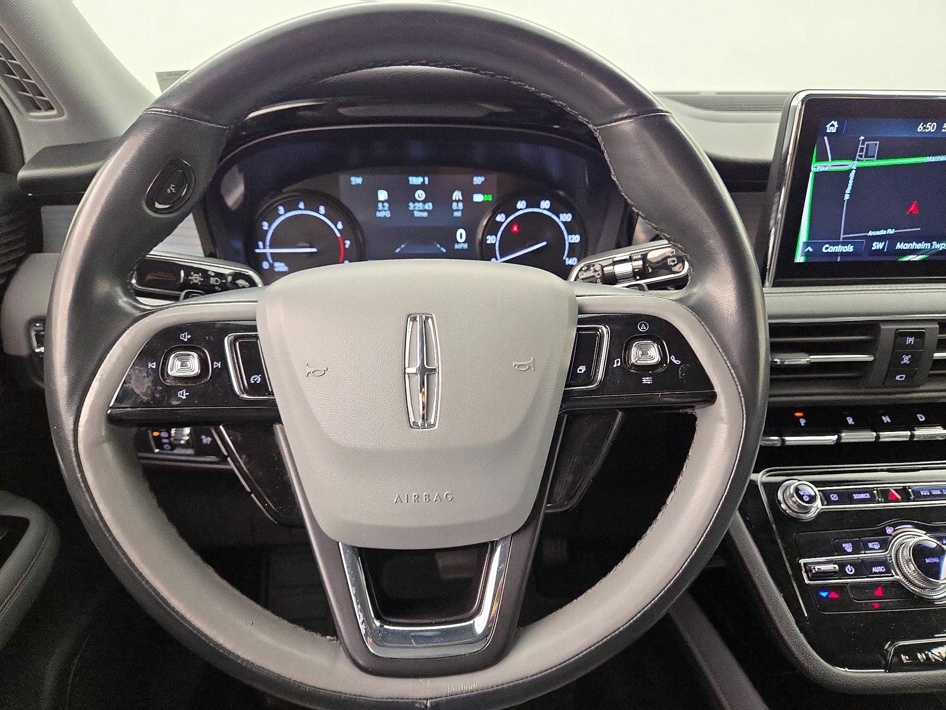 Thumbnail: 2021 Lincoln Corsair - 10