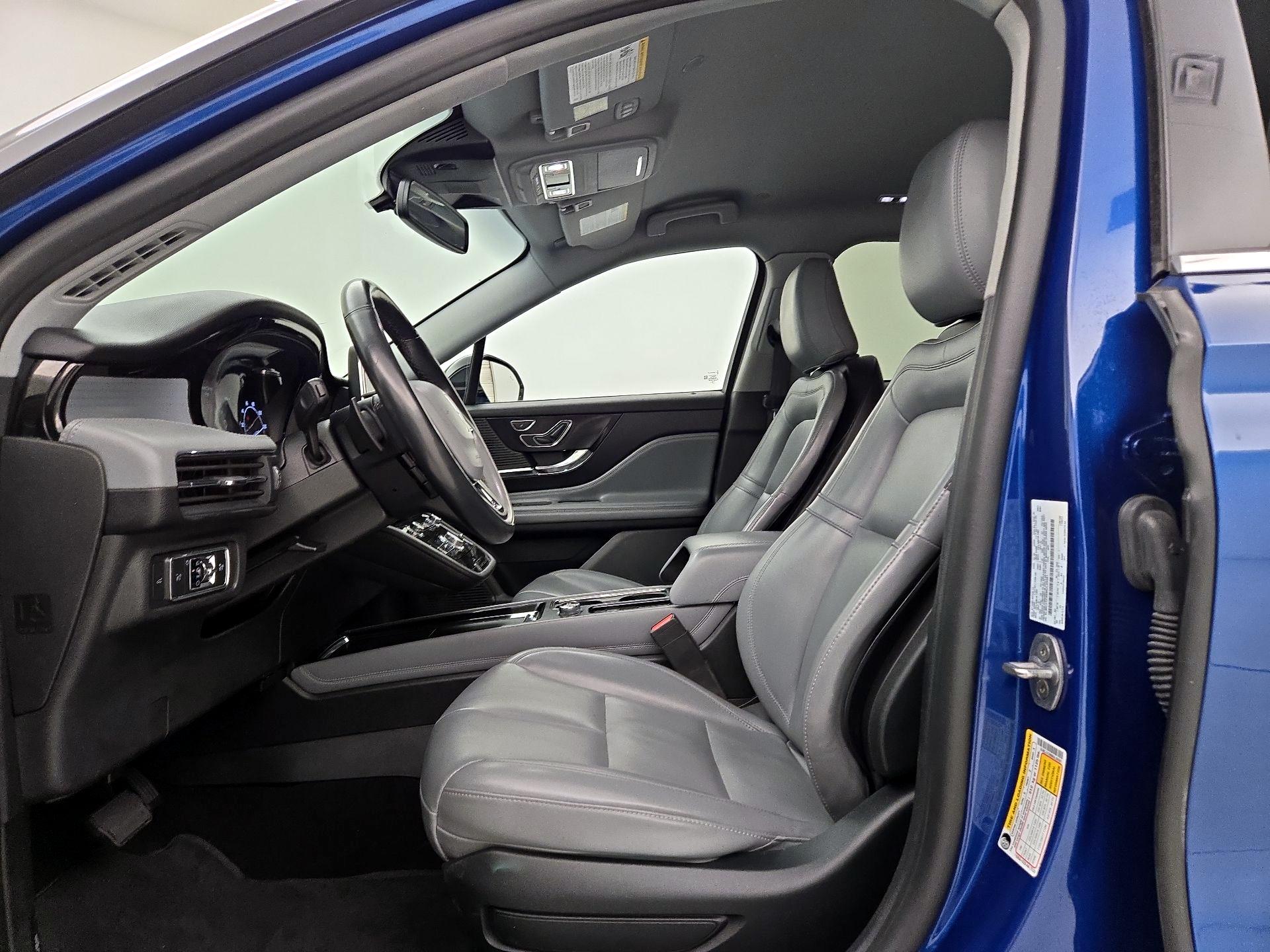 Thumbnail: 2021 Lincoln Corsair - 11