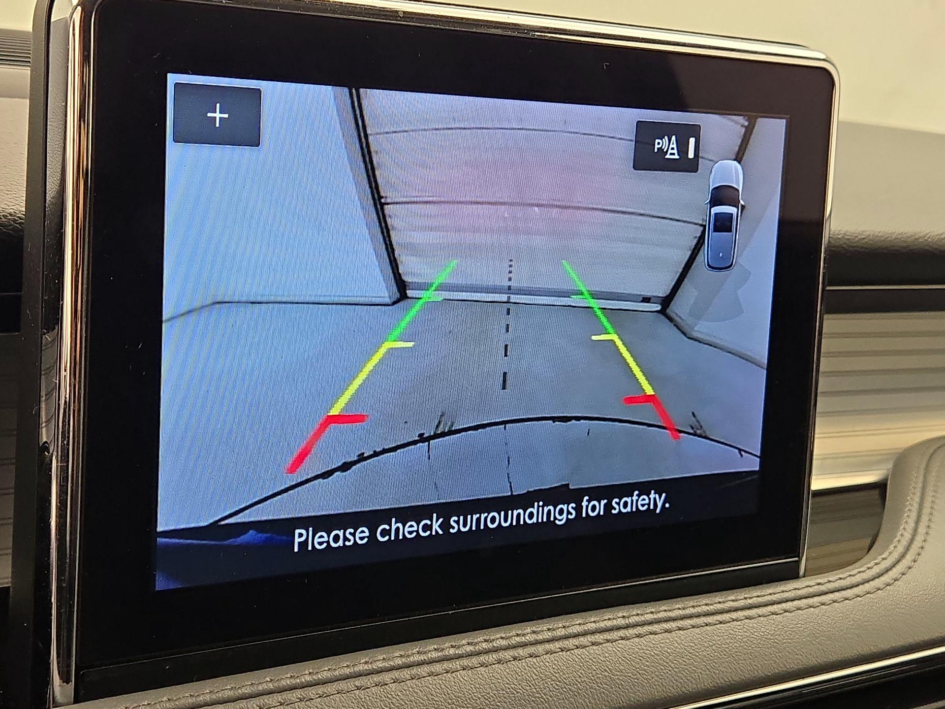 Thumbnail: 2021 Lincoln Corsair - 15