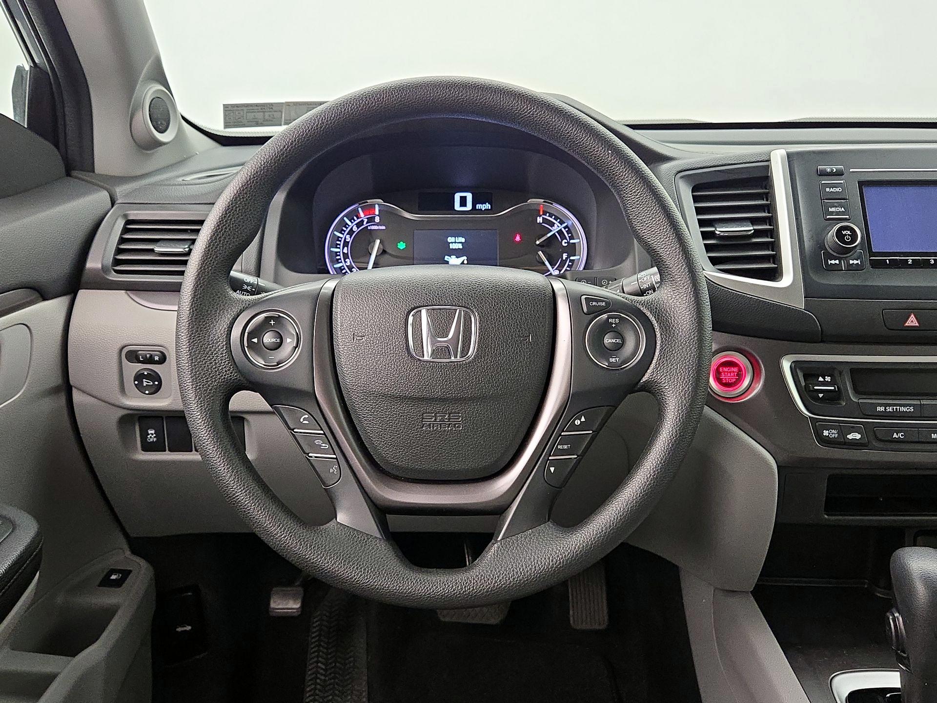 Thumbnail: 2018 Honda Pilot - 10