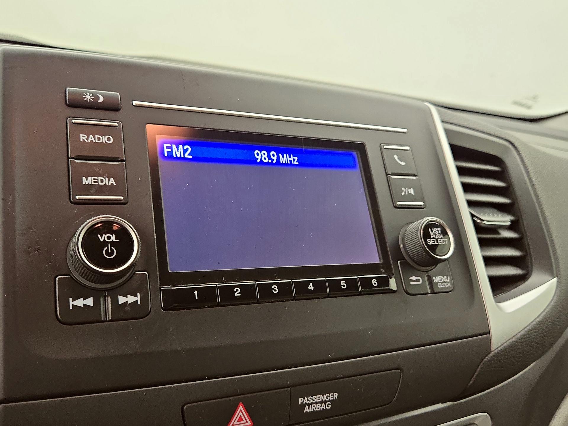 Thumbnail: 2018 Honda Pilot - 15