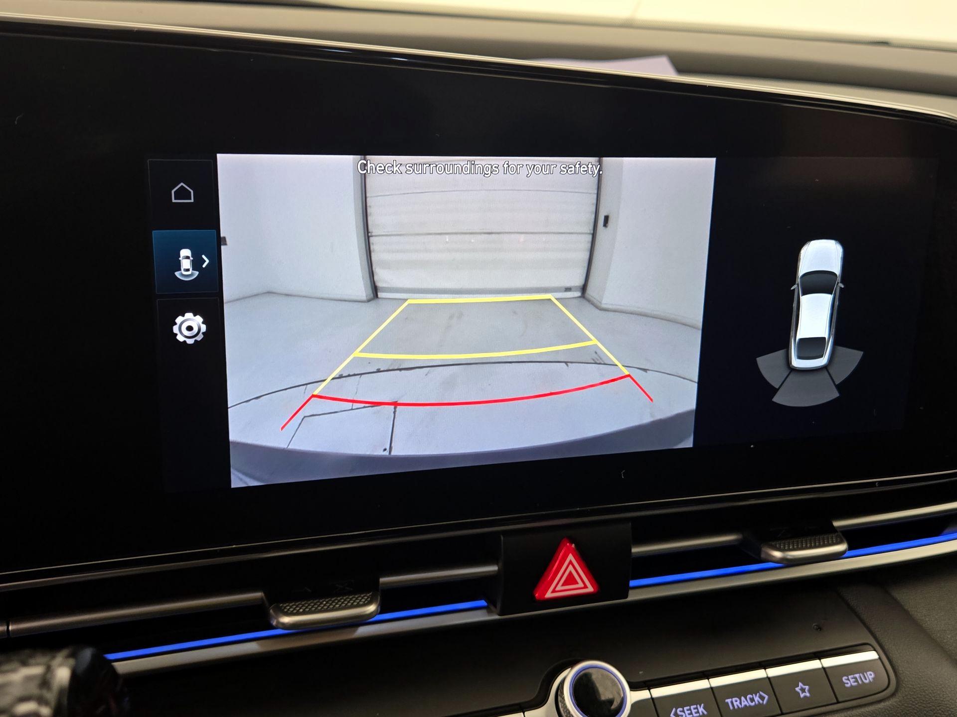 Thumbnail: 2023 Hyundai Elantra - 14