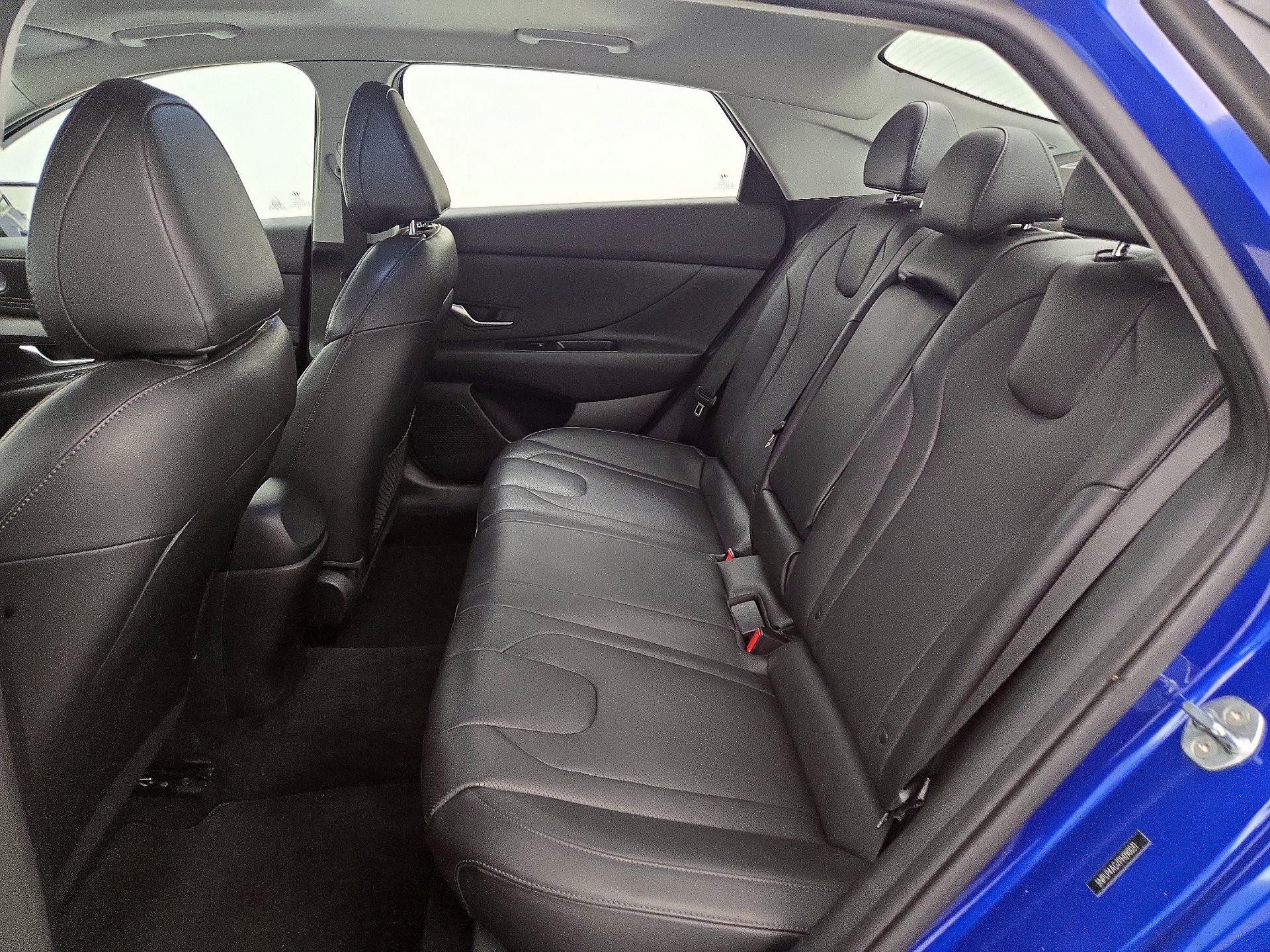 Thumbnail: 2023 Hyundai Elantra - 19