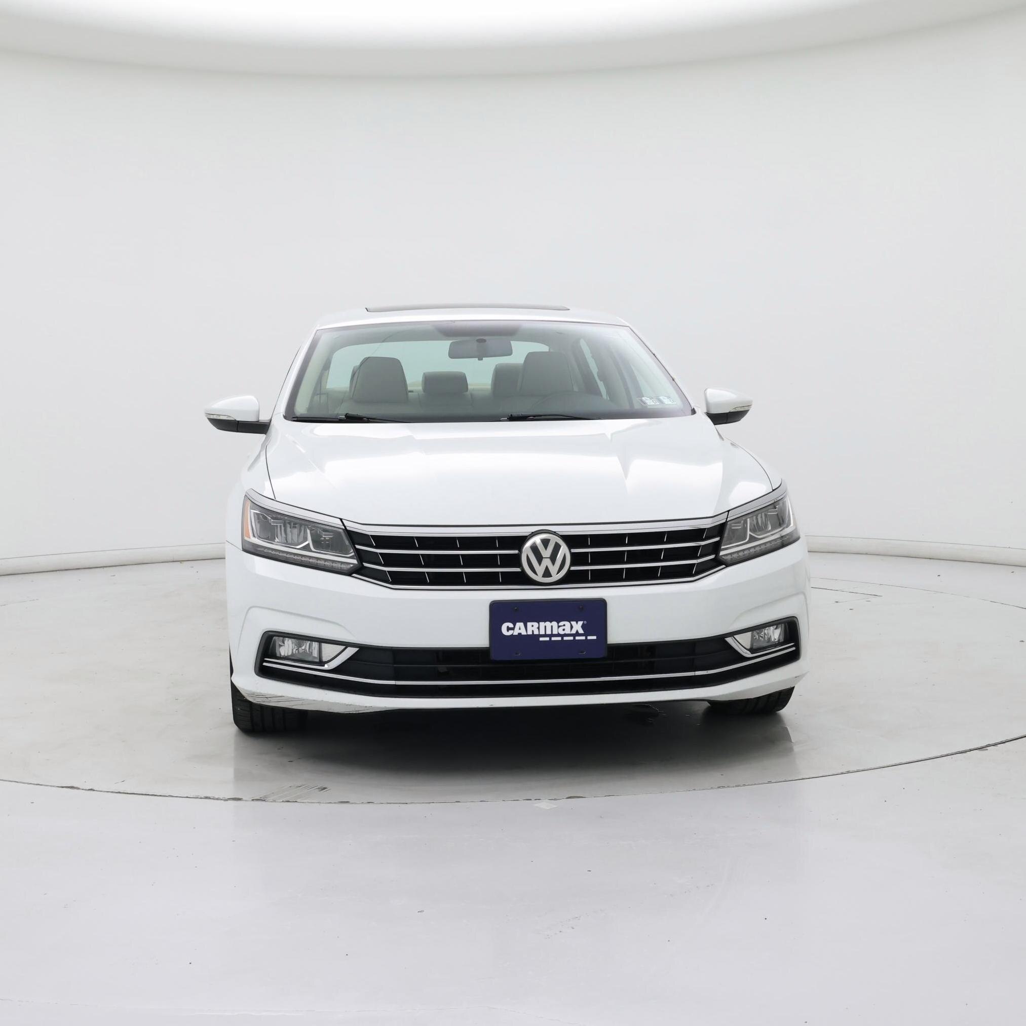 Thumbnail: 2016 Volkswagen Passat - 5