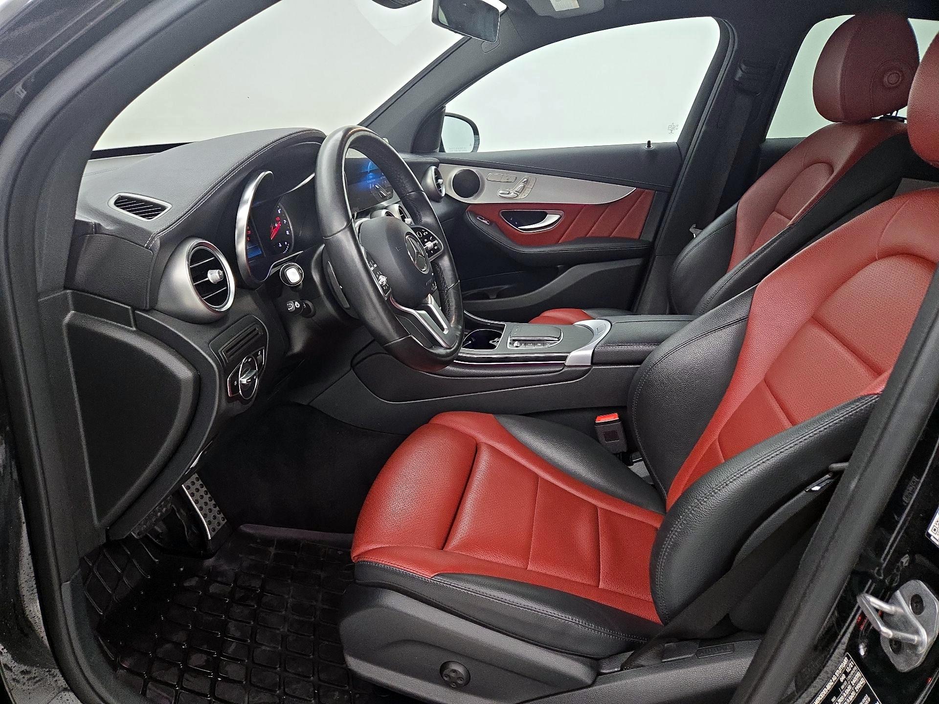 Thumbnail: 2022 Mercedes-Benz GLC - 11