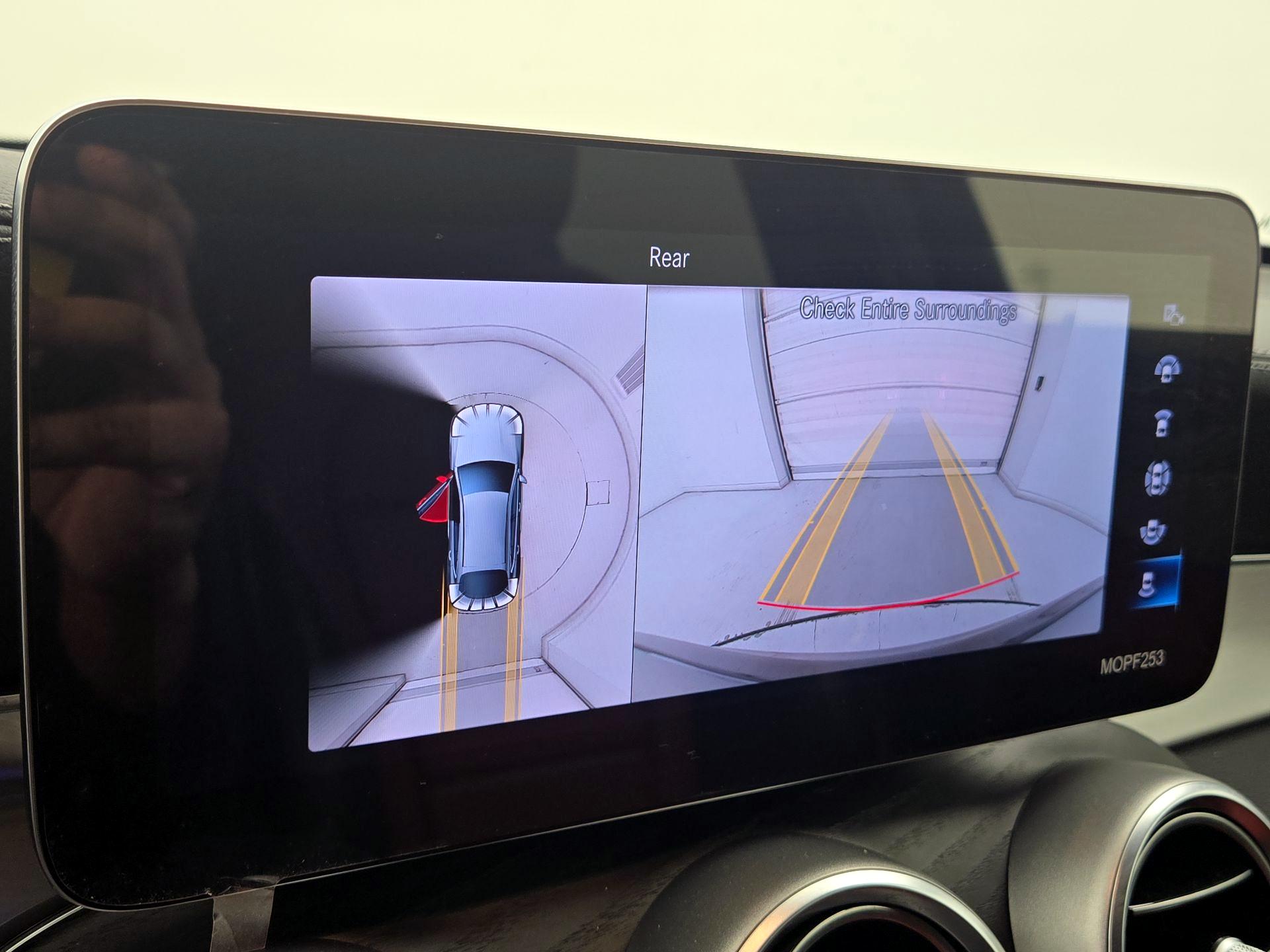 Thumbnail: 2022 Mercedes-Benz GLC - 14