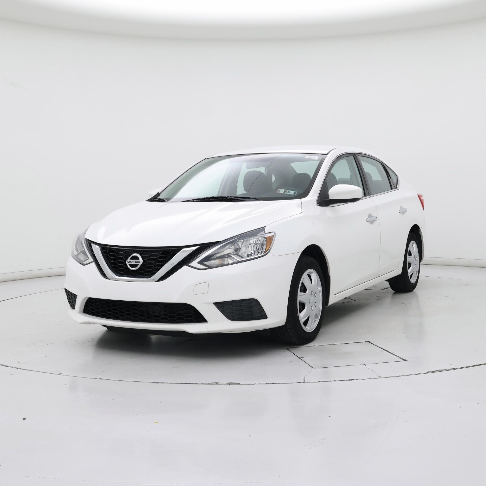 Thumbnail: 2017 Nissan Sentra - 4