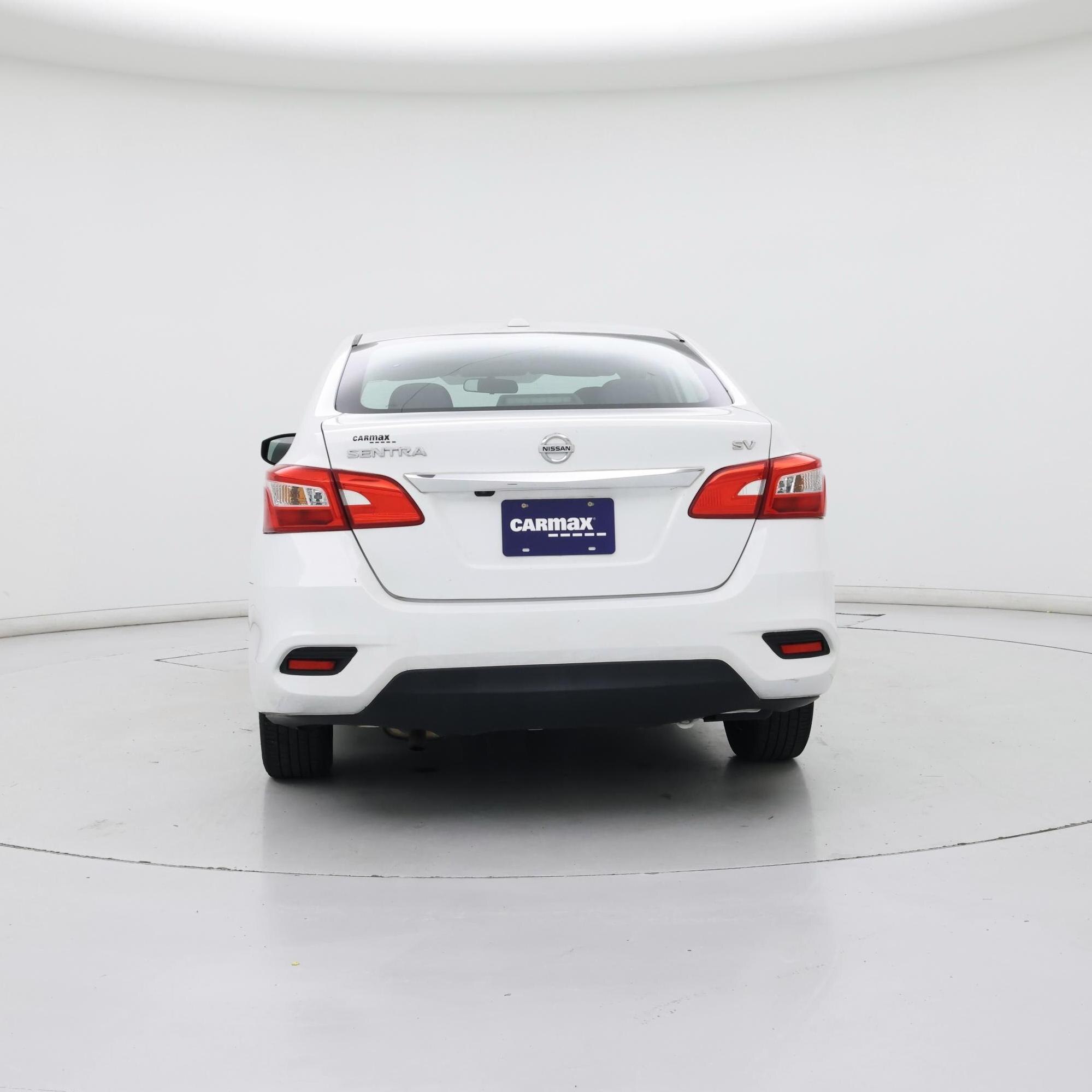 Thumbnail: 2017 Nissan Sentra - 6