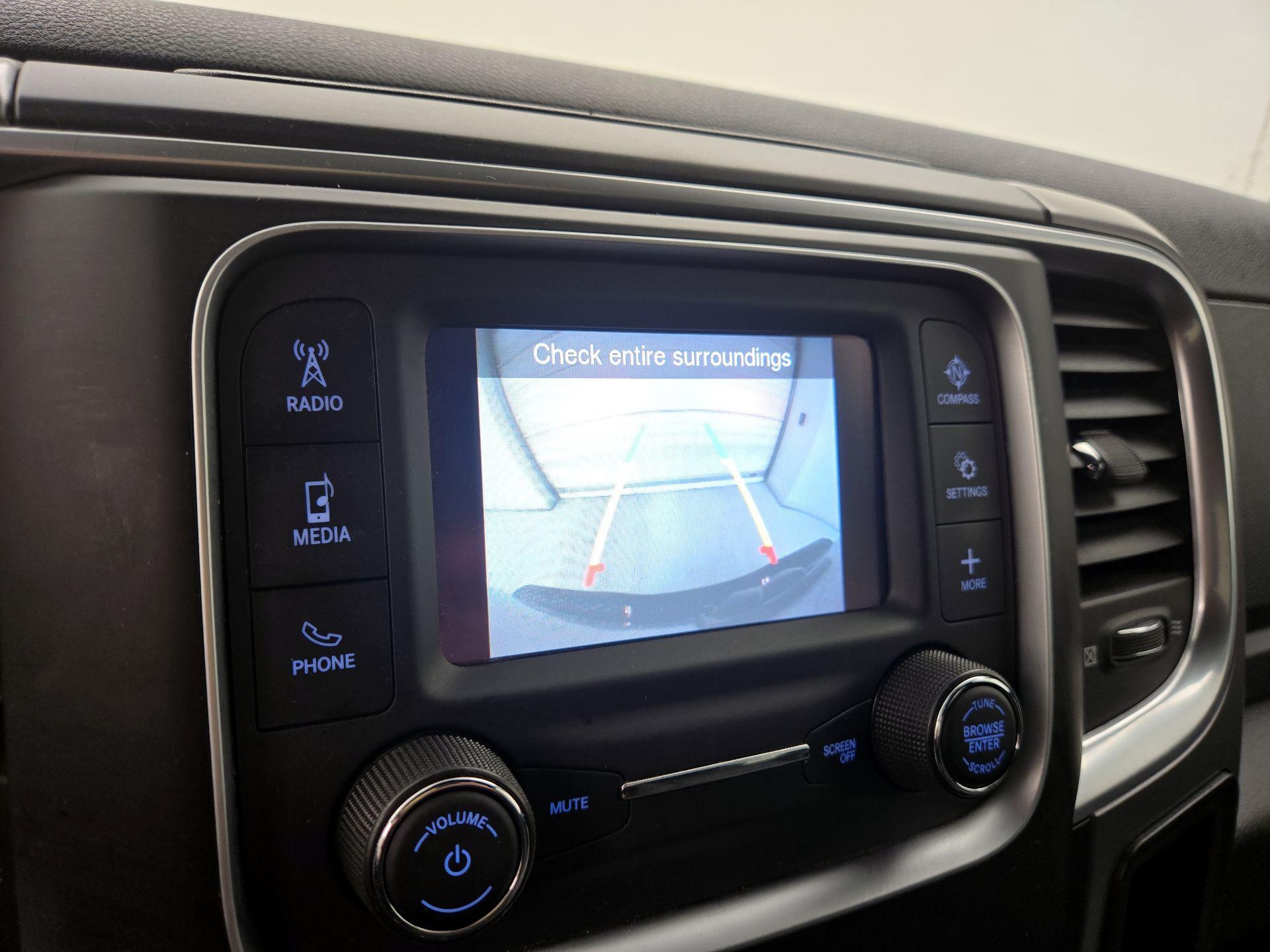 Thumbnail: 2021 RAM 1500 Classic - 14