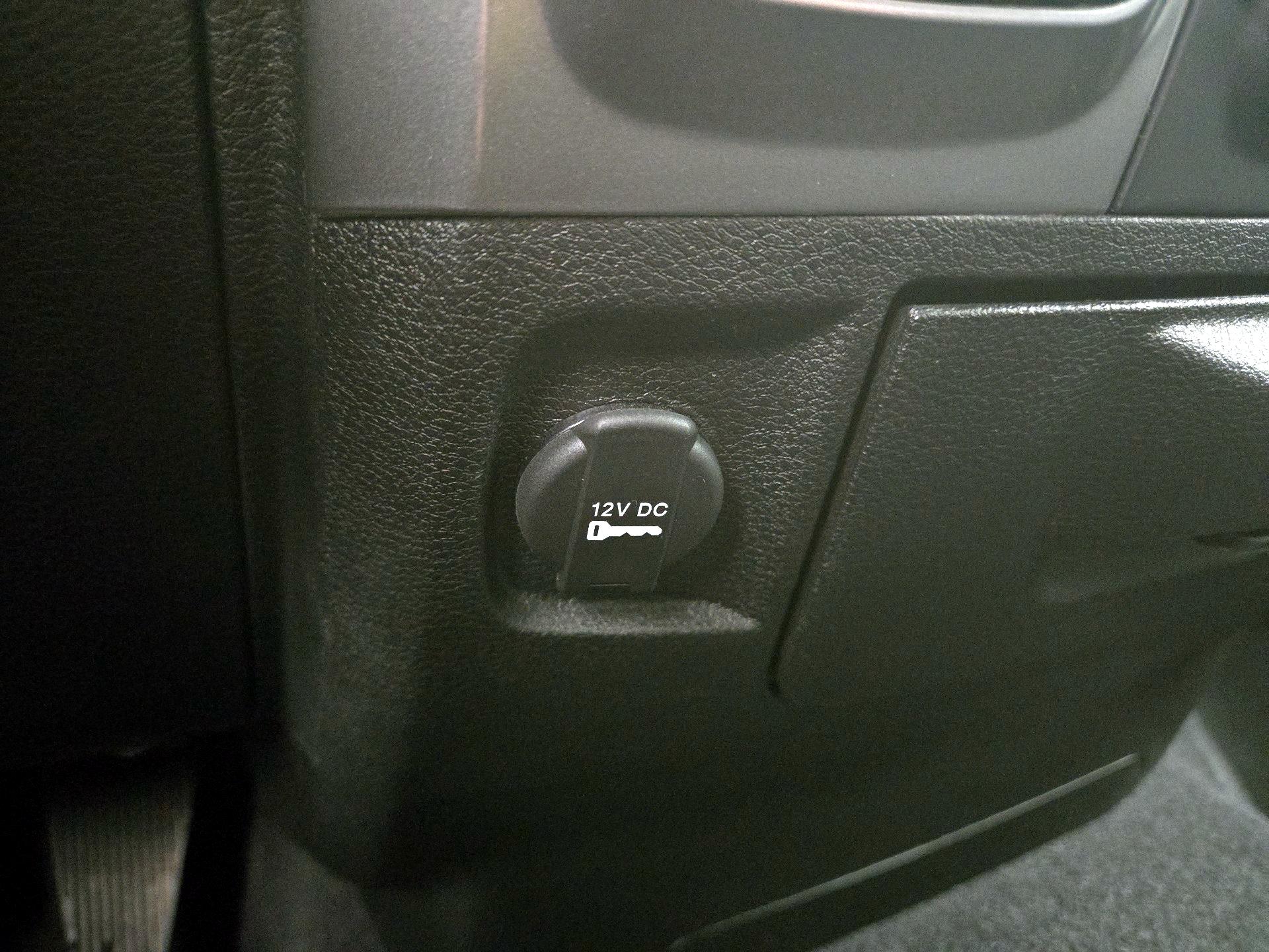 Thumbnail: 2021 RAM 1500 Classic - 18