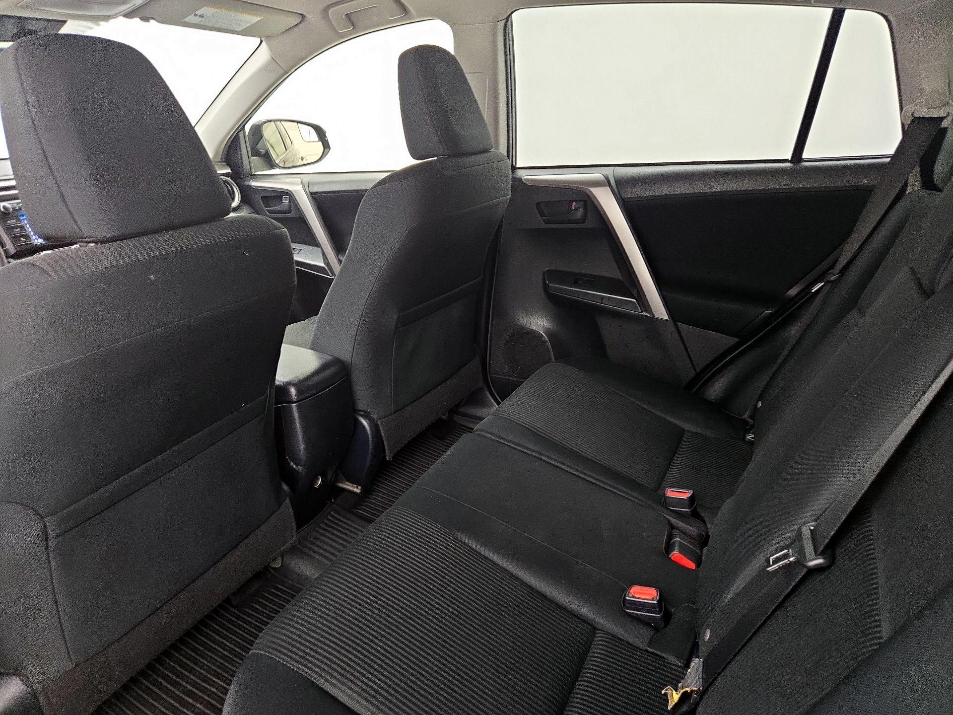 Thumbnail: 2017 Toyota RAV4 - 19