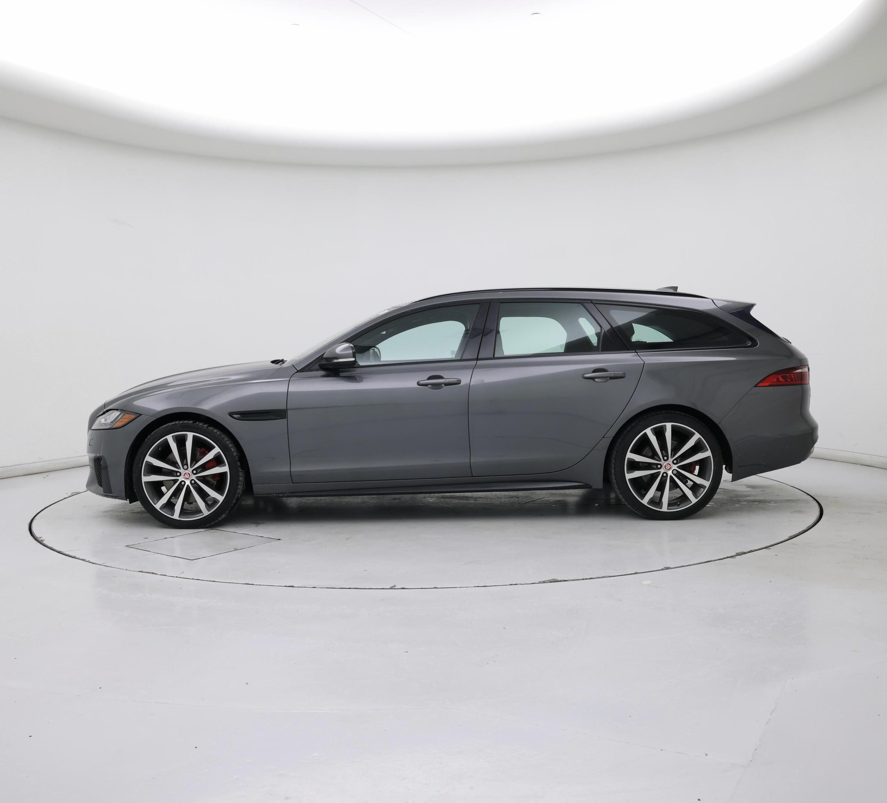 Thumbnail: 2018 Jaguar XF - 3