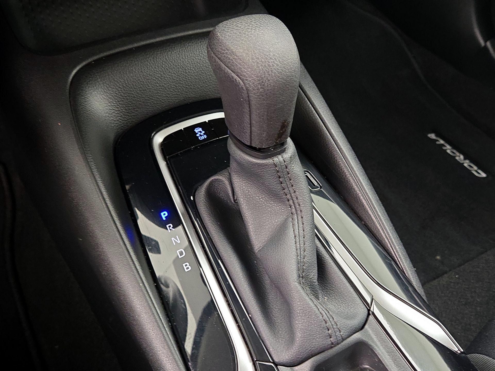 Thumbnail: 2021 Toyota Corolla - 17