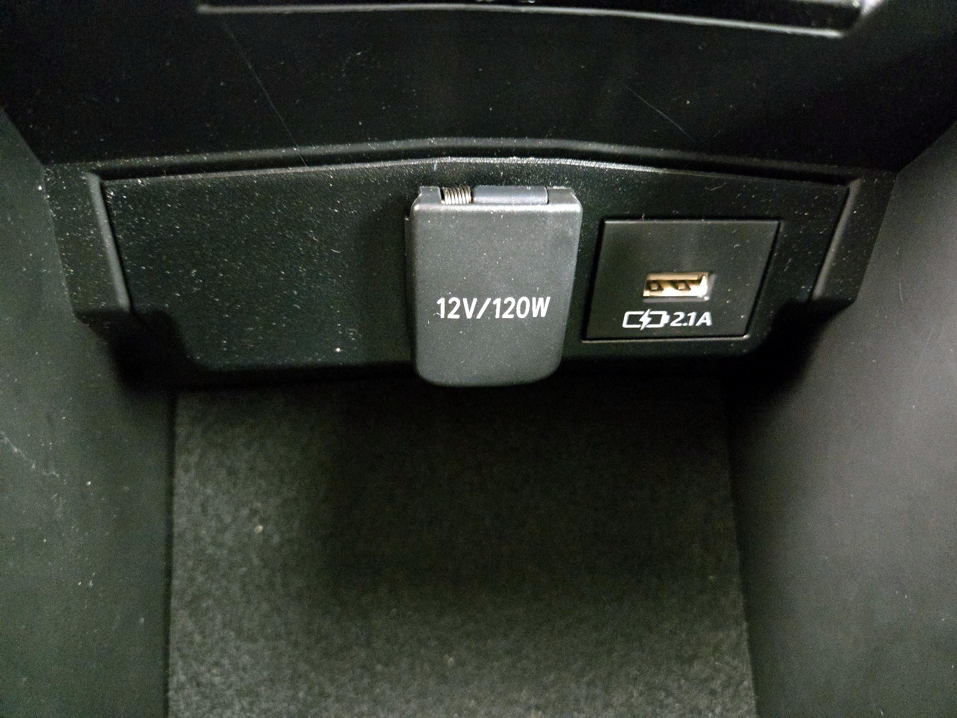 Thumbnail: 2021 Toyota Corolla - 18