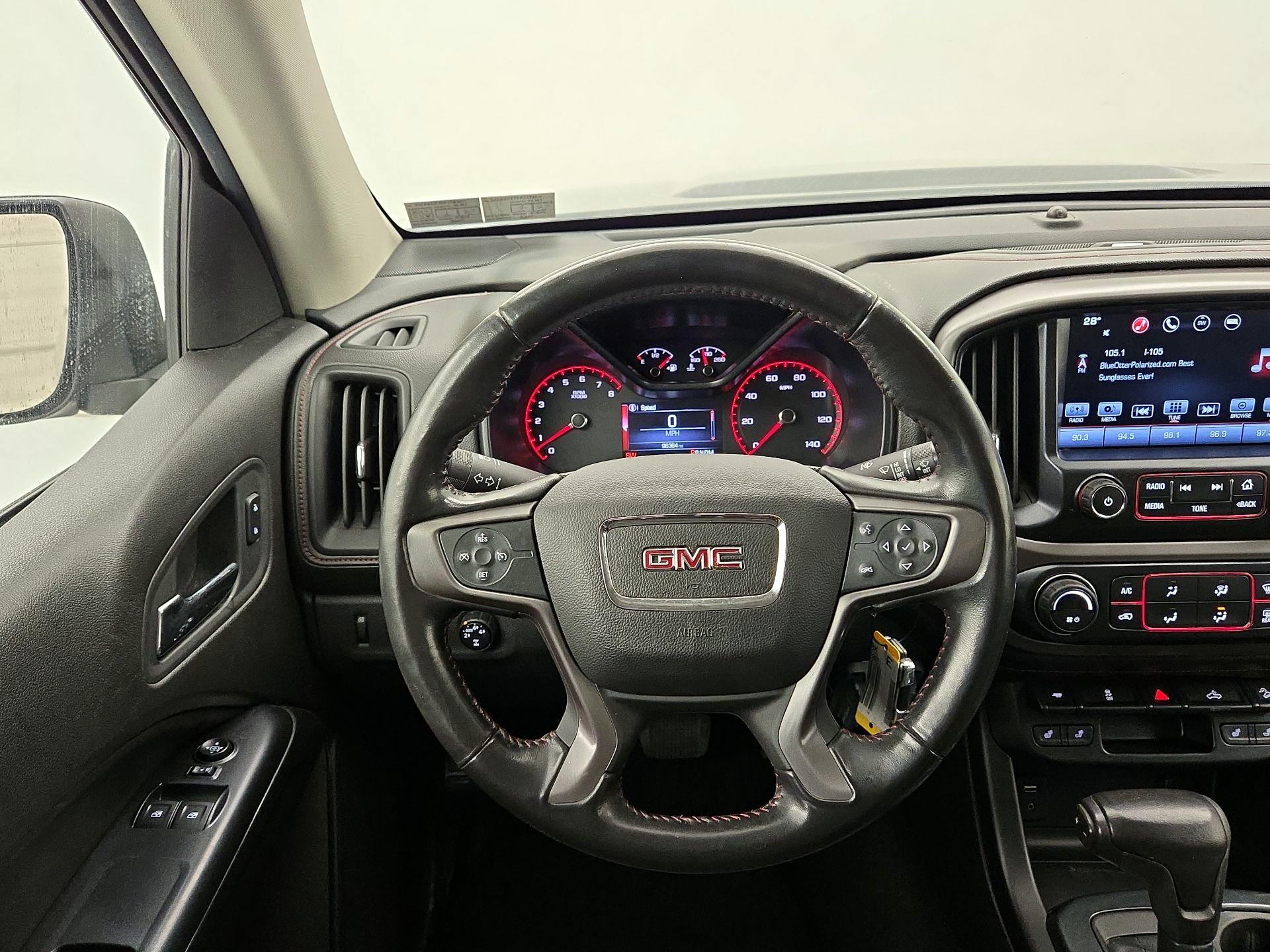 Thumbnail: 2016 GMC Canyon - 10