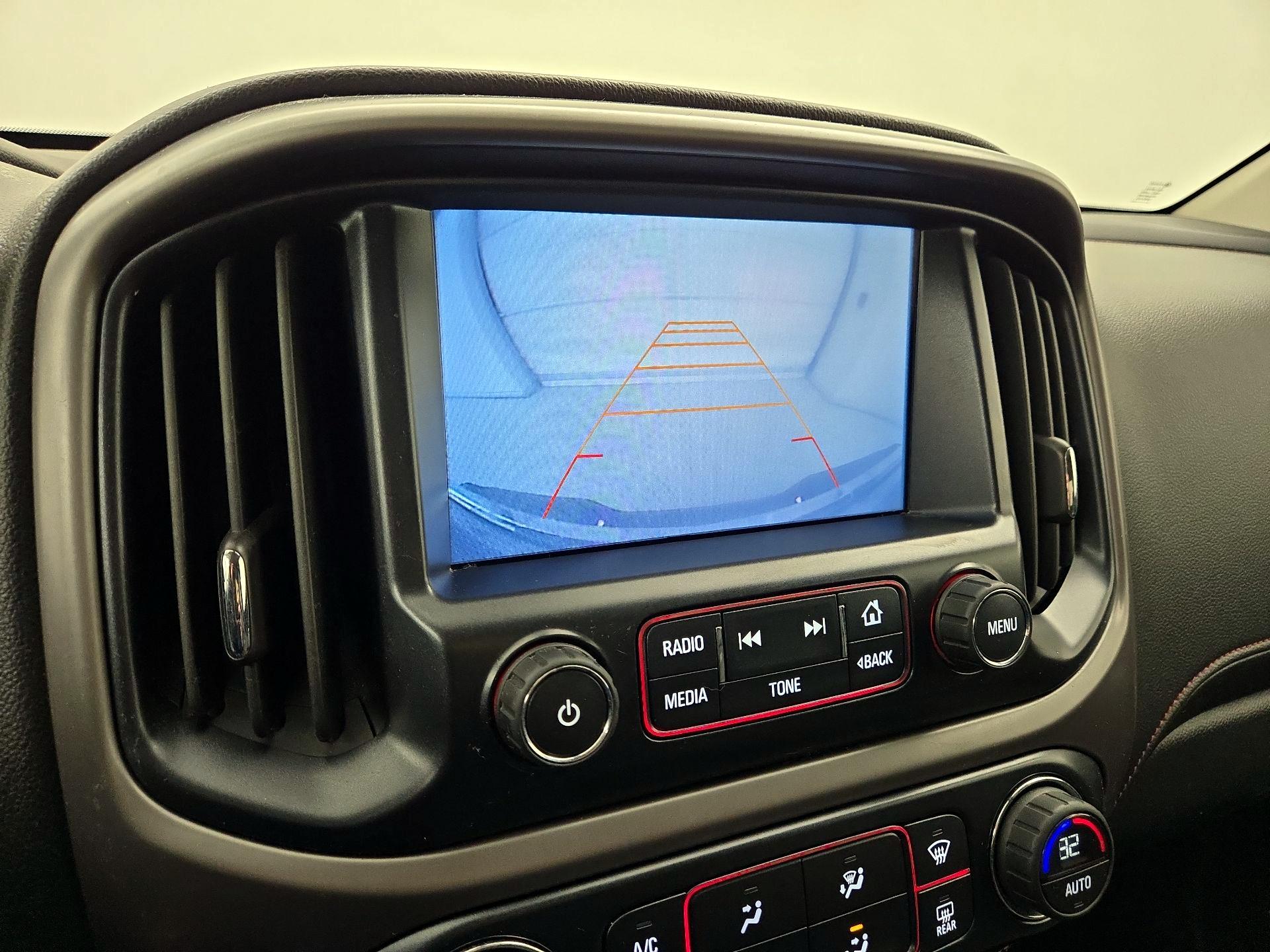 Thumbnail: 2016 GMC Canyon - 15