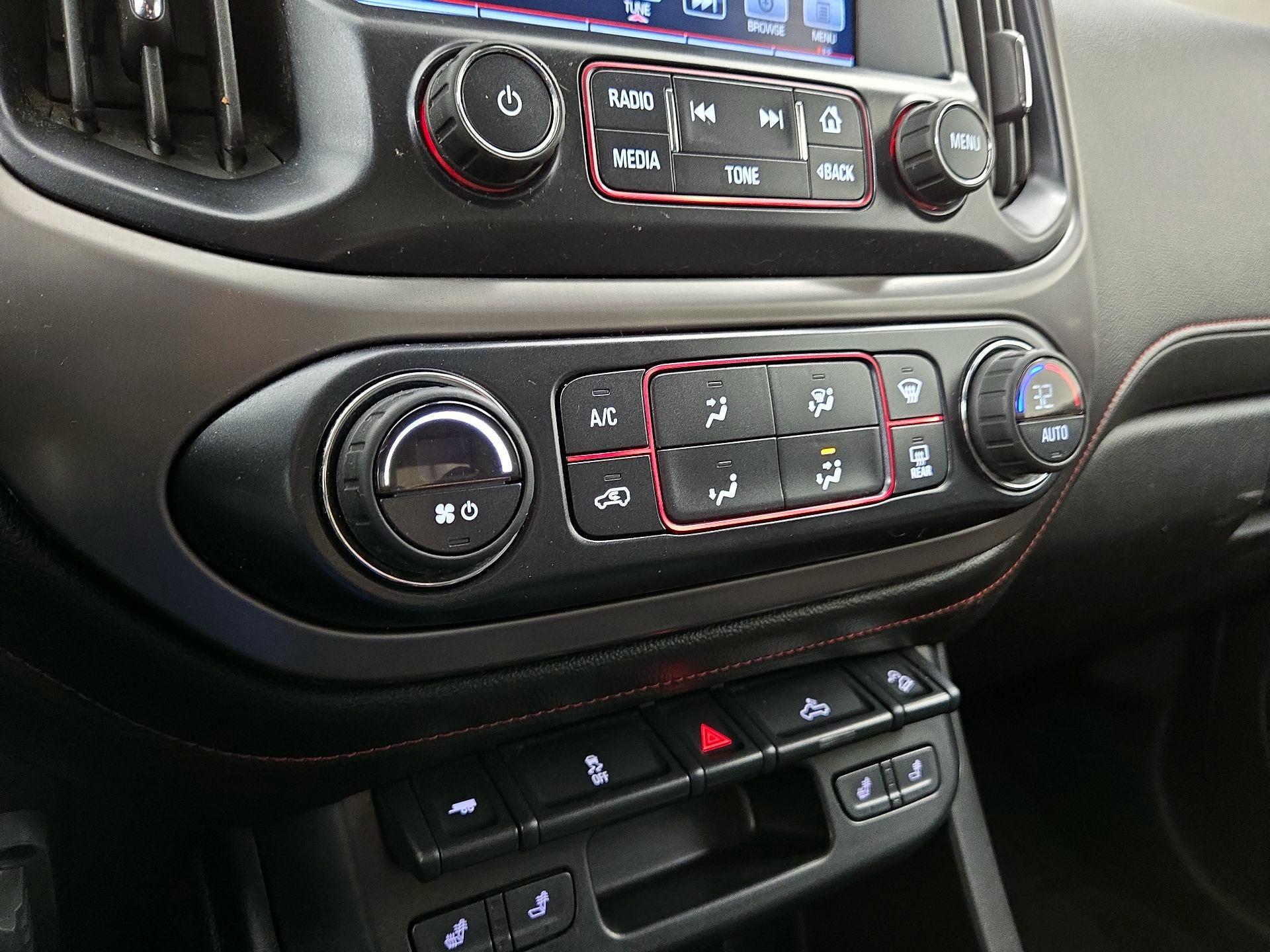 Thumbnail: 2016 GMC Canyon - 17