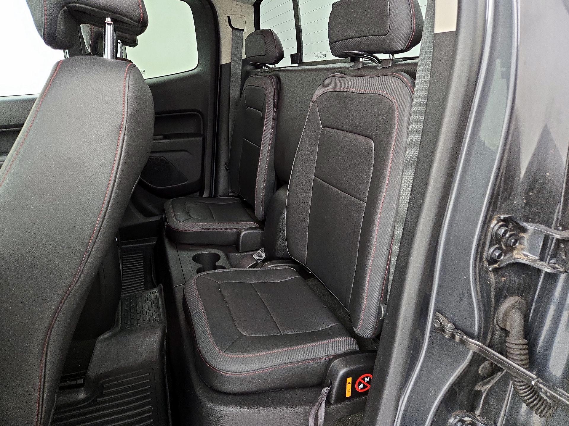 Thumbnail: 2016 GMC Canyon - 20