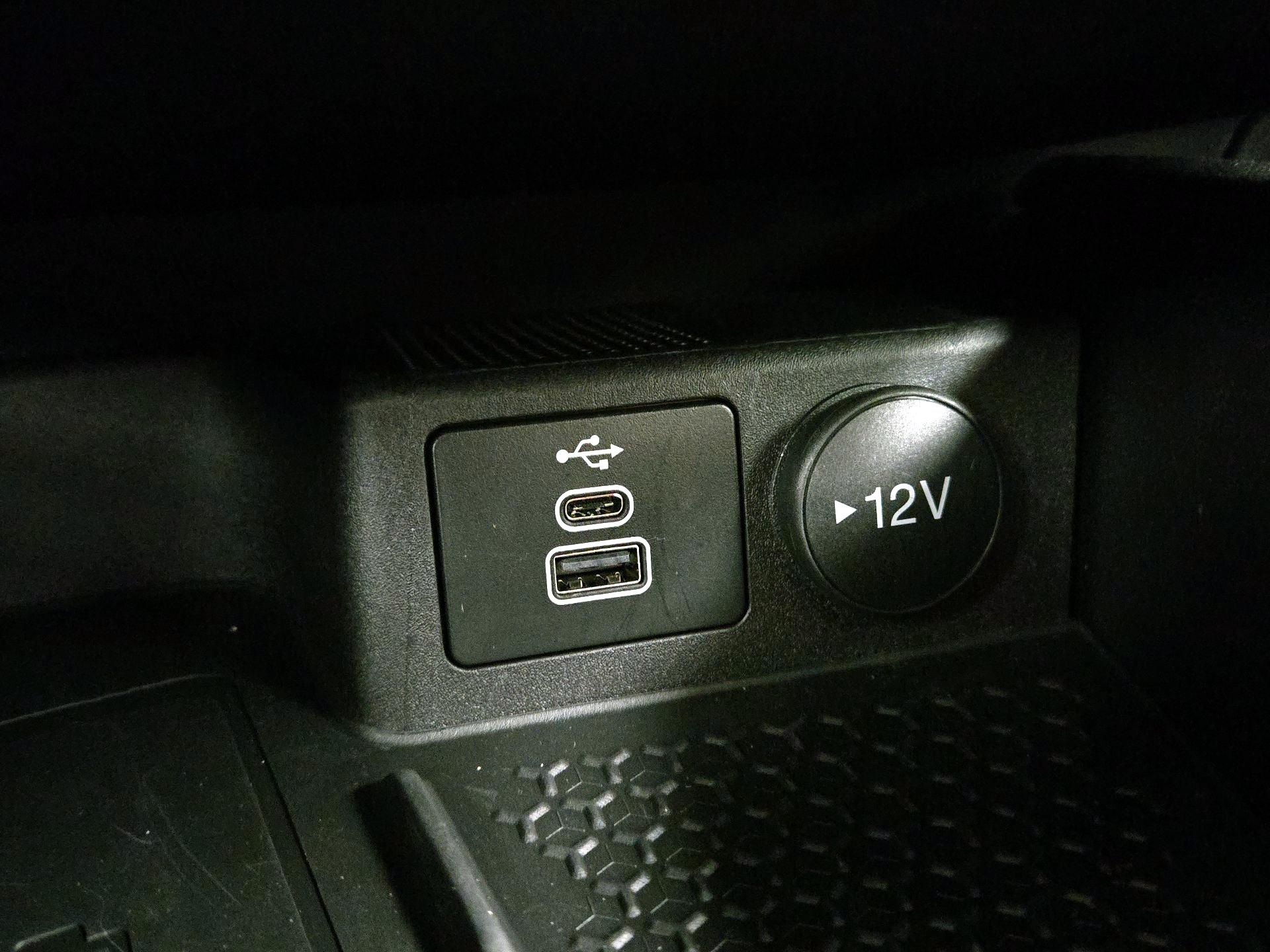 Thumbnail: 2023 Ford Bronco Sport - 18