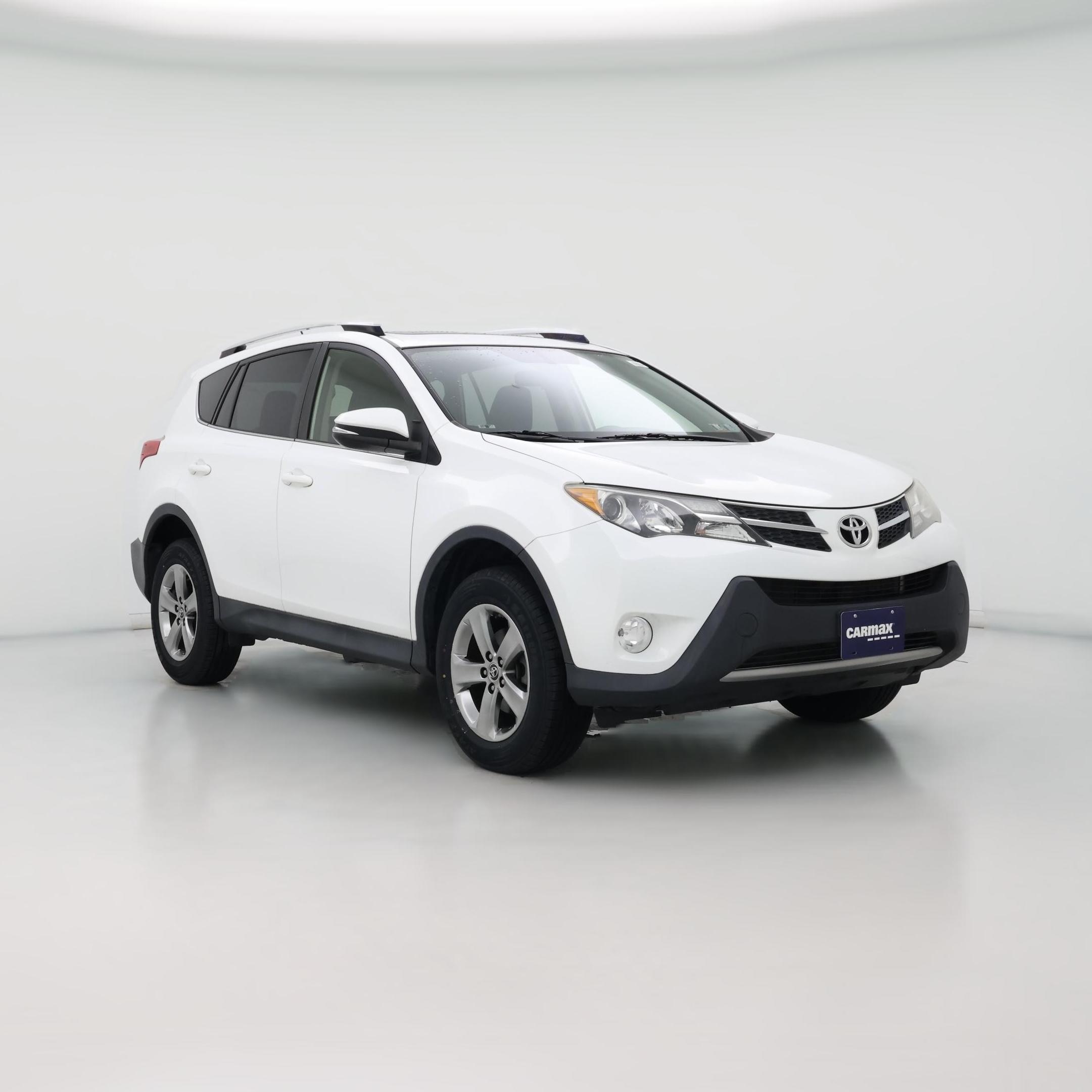 Thumbnail: 2015 Toyota RAV4 - 1